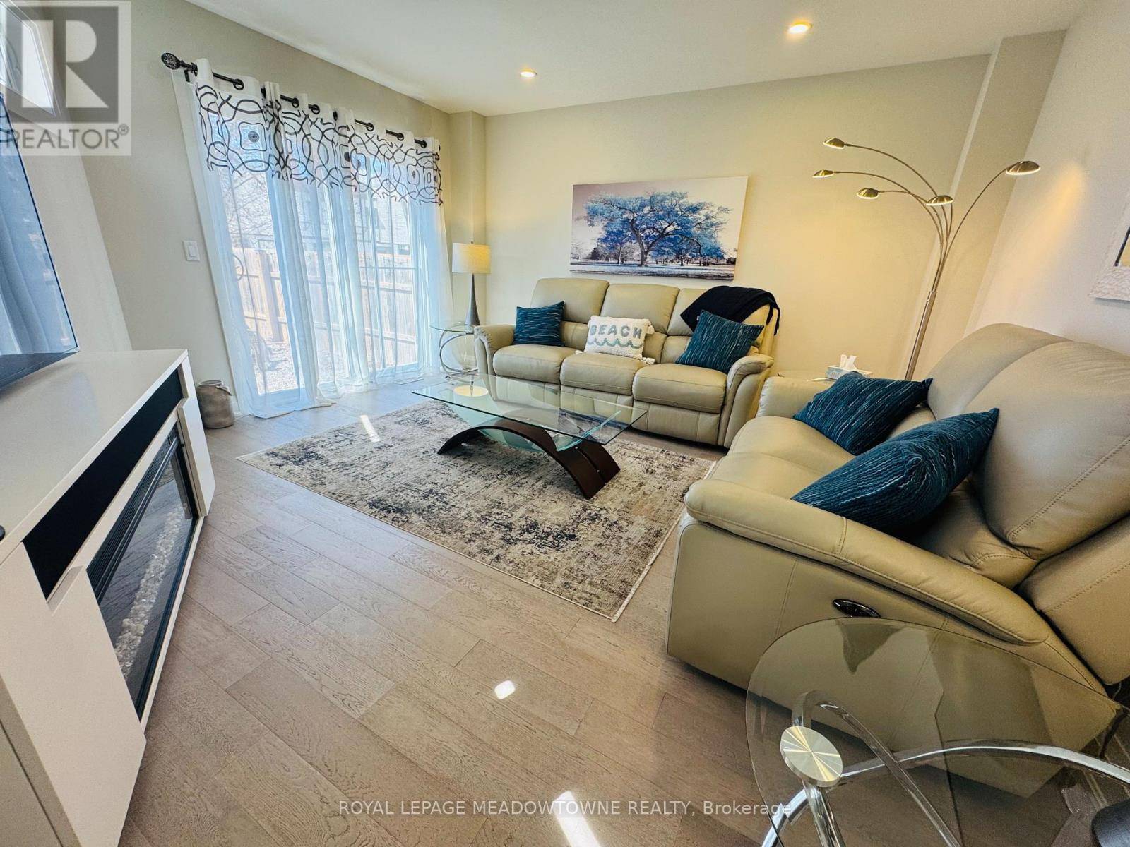 Fort Erie (crystal Beach), ON L0S1B0,63 BELFAST ROAD S