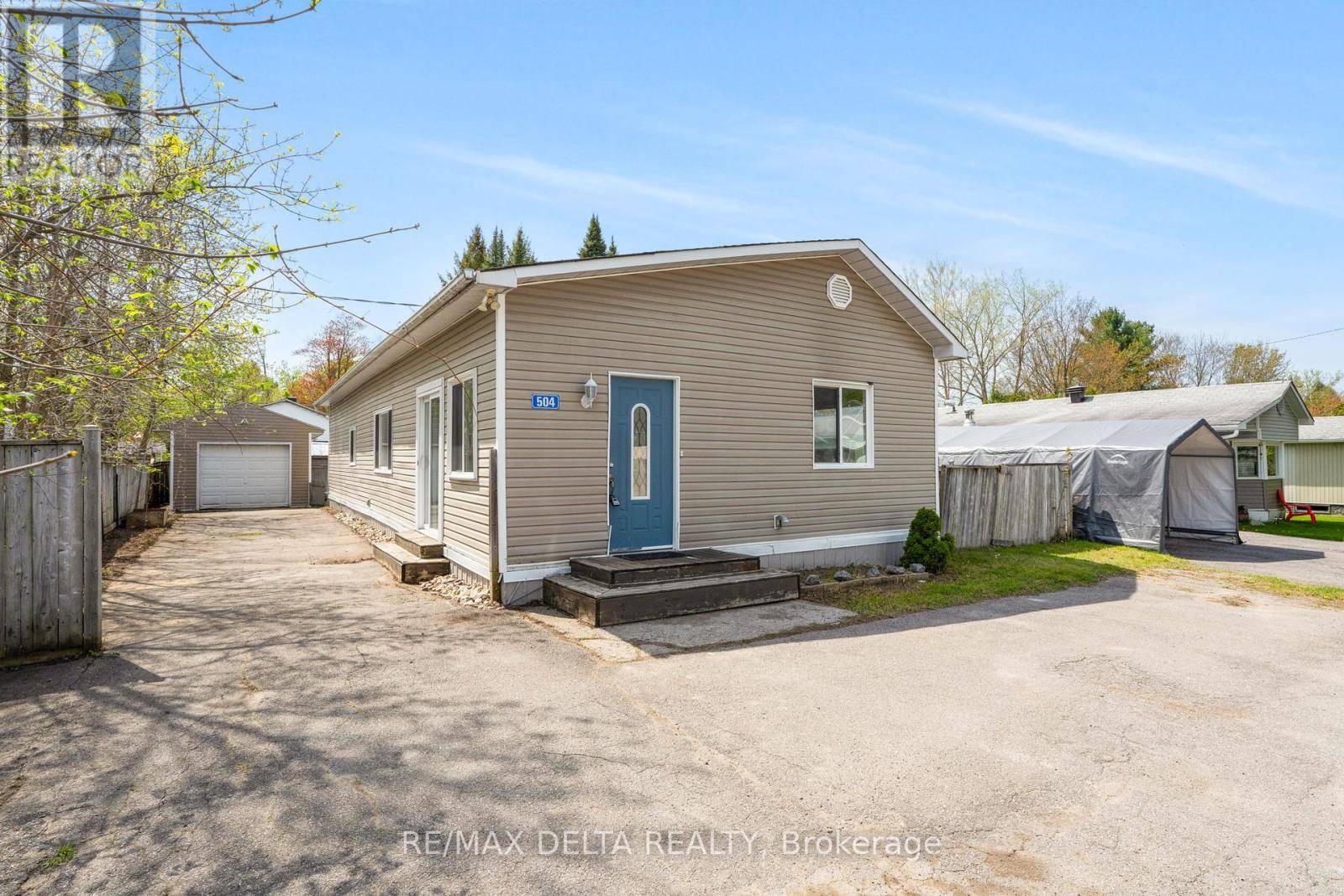 Clarence-rockland, ON K4K1K7,8250 County Road 17 RD #504