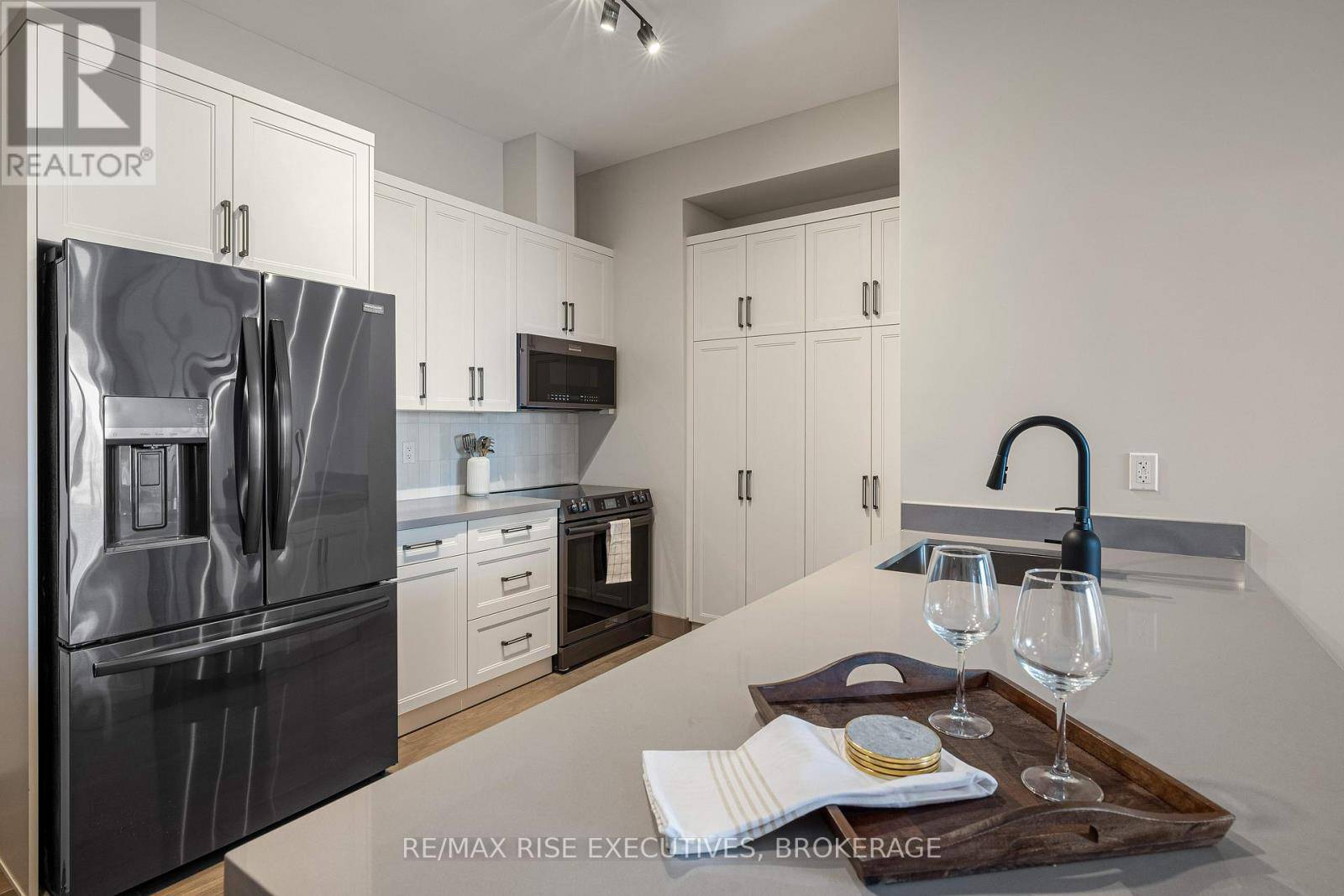 Kingston (city Northwest), ON K7M3G4,2274 Princess ST #345