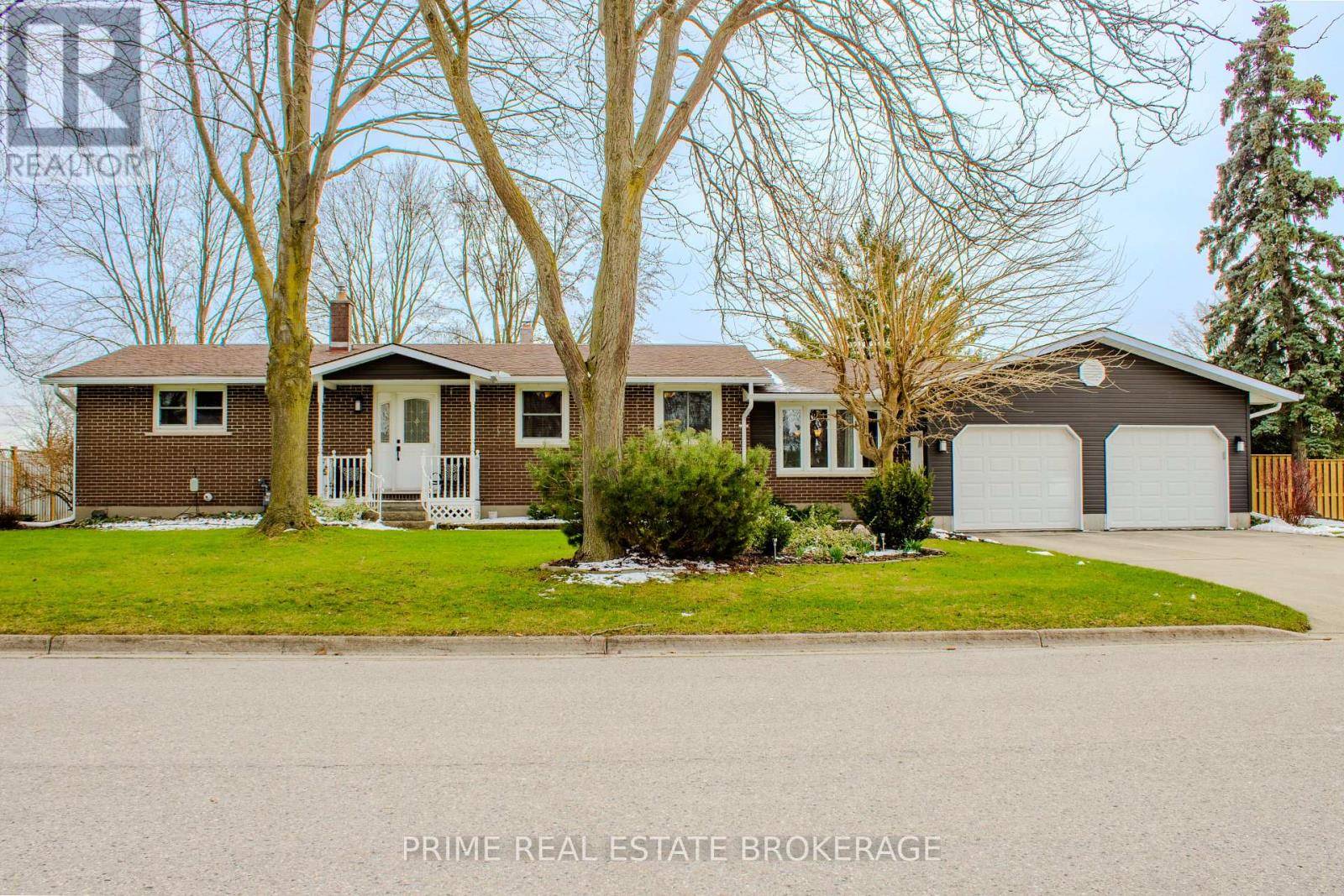 South Huron (exeter), ON N0M1S1,254 PRYDE BOULEVARD