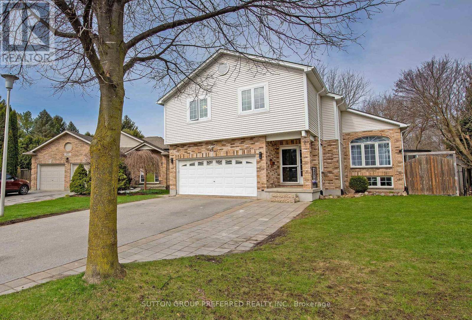 London North (north P), ON N6H5J5,631 THORNWOOD COURT