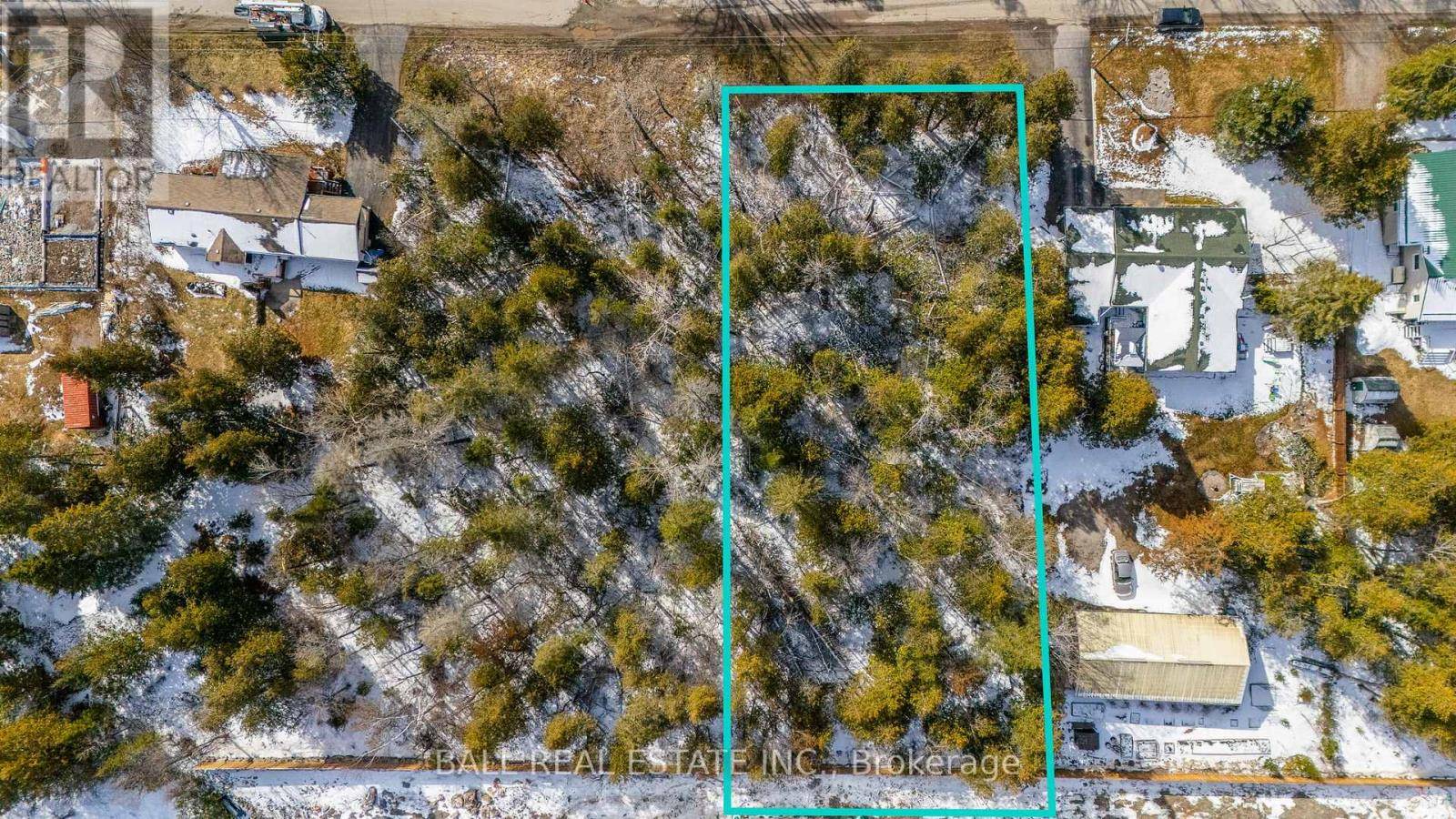 Kawartha Lakes (bobcaygeon), ON K0M1A0,215 FRONT STREET W