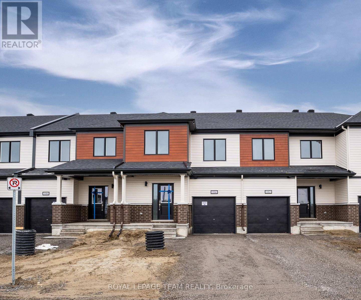 North Grenville, ON K0G1J0,104 ROBERT PERRY STREET