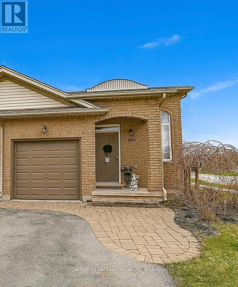 Welland (west Welland), ON L3C7K3,180 OAKCREST AVENUE