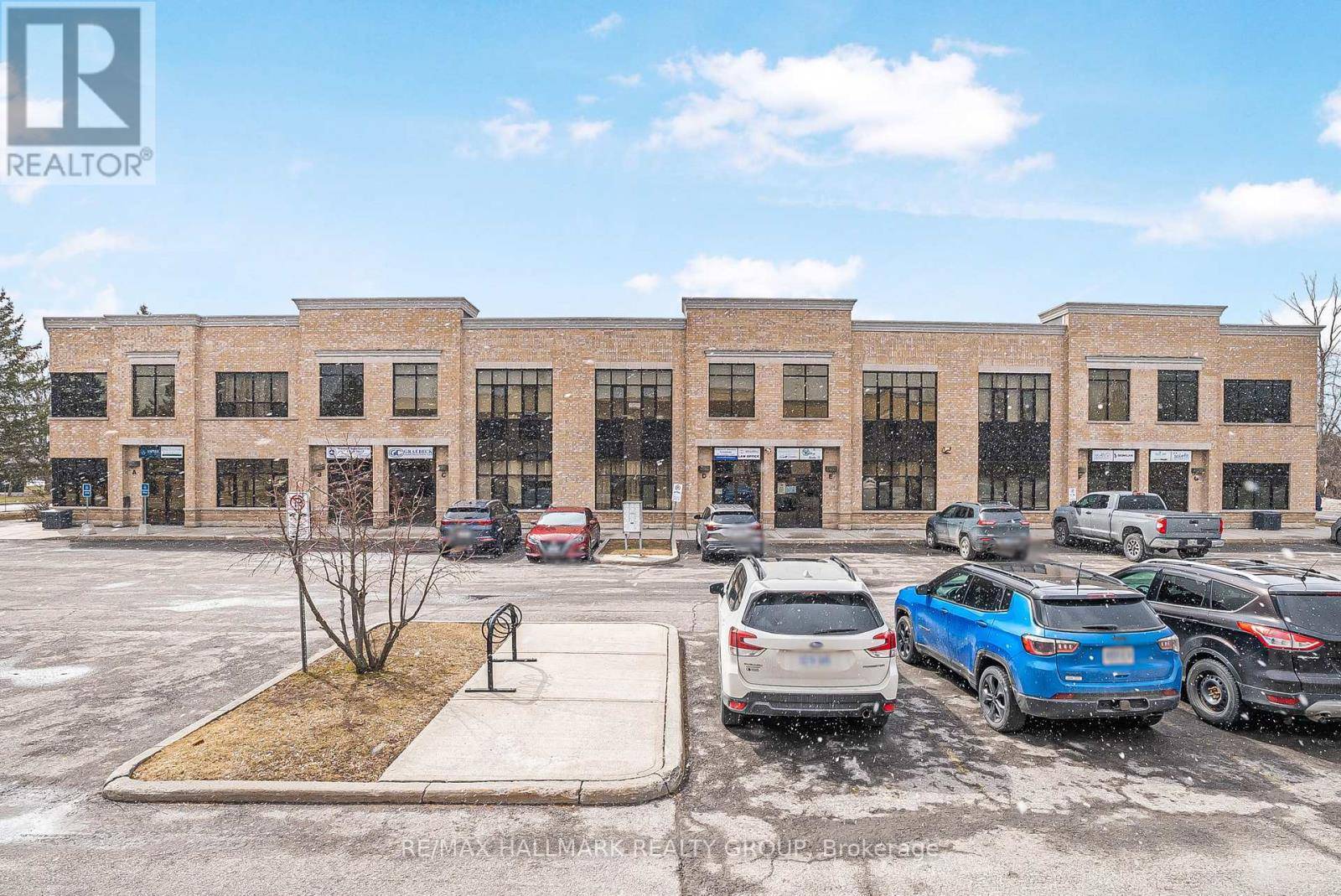 Ottawa, ON K2M0B2,160 Terence Matthews CRES #F2