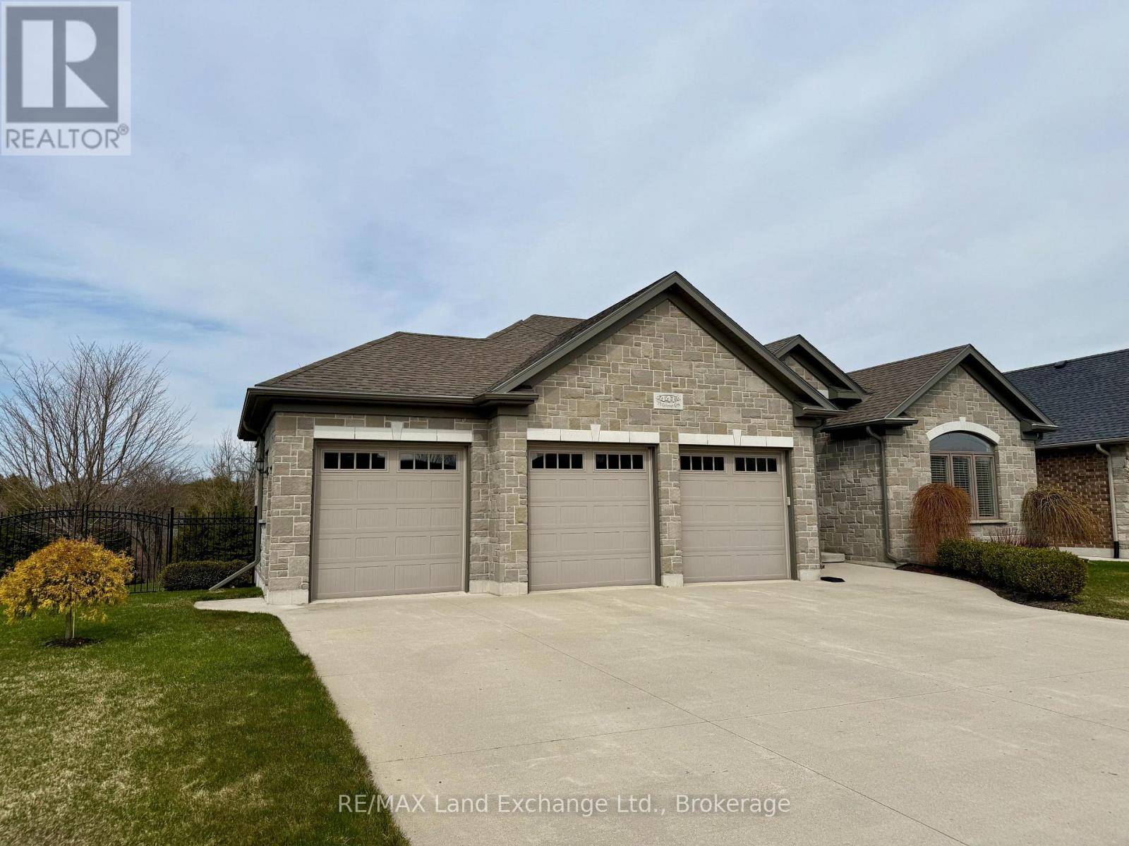 Kincardine, ON N2Z0A8,441 MCCULLOUGH CRESCENT