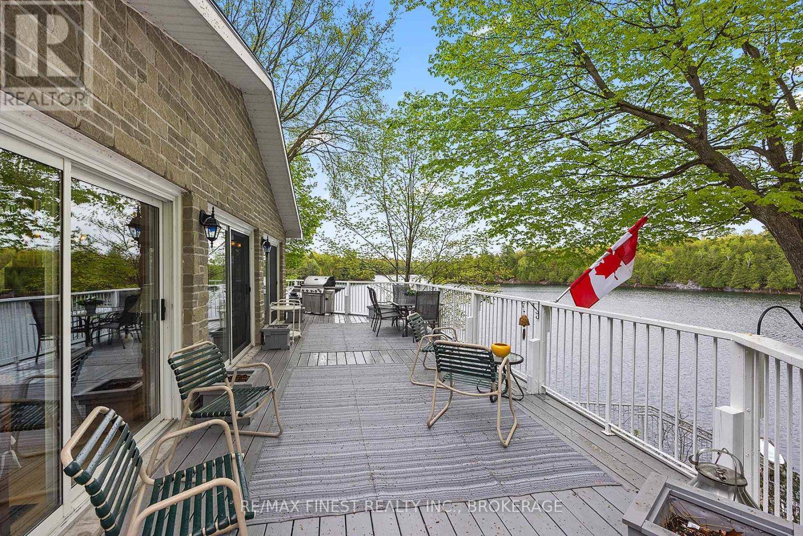 Frontenac (frontenac South), ON K0H2L0,8126 PERTH ROAD