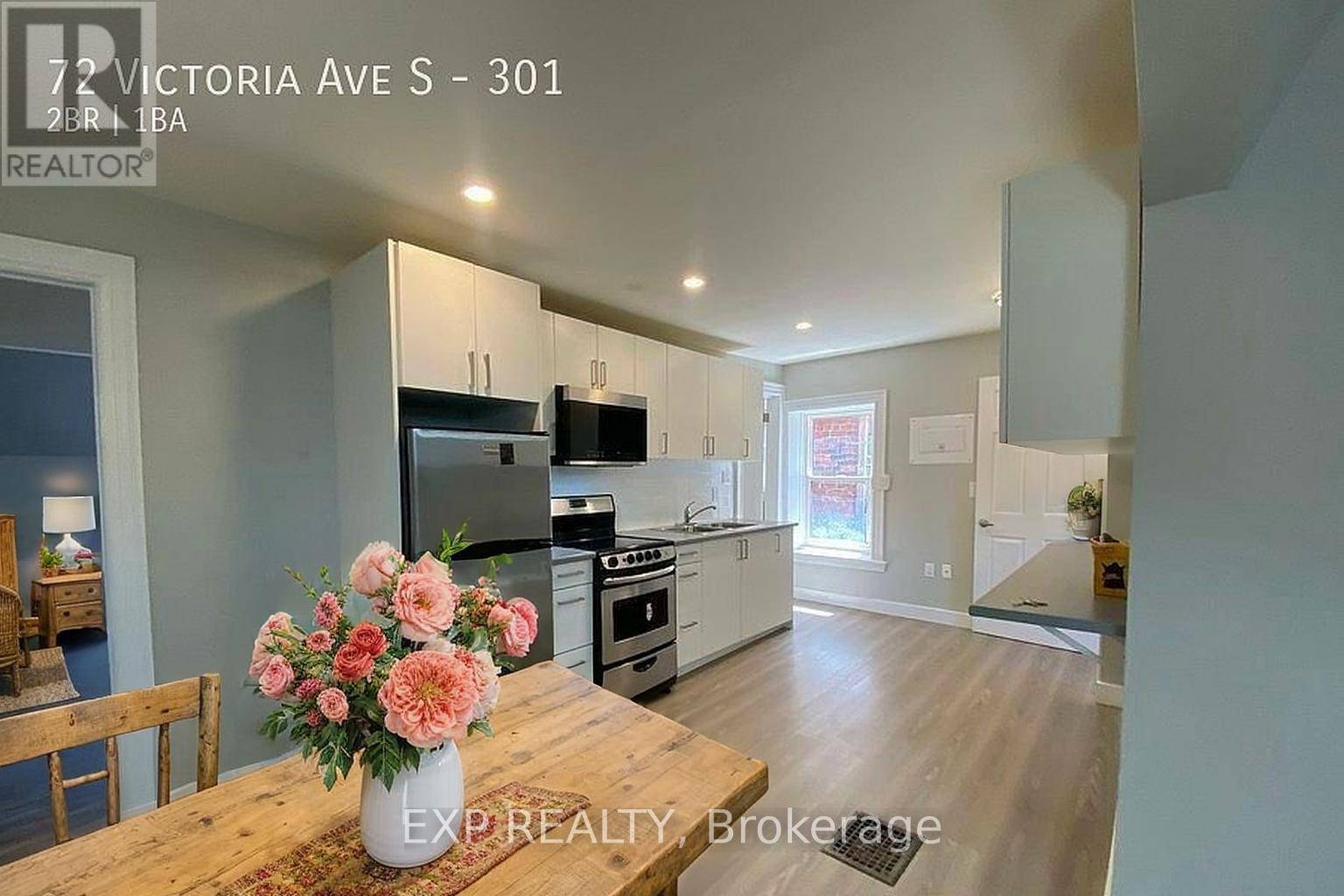 Hamilton (stinson), ON L8N2S7,72 Victoria AVE South #301