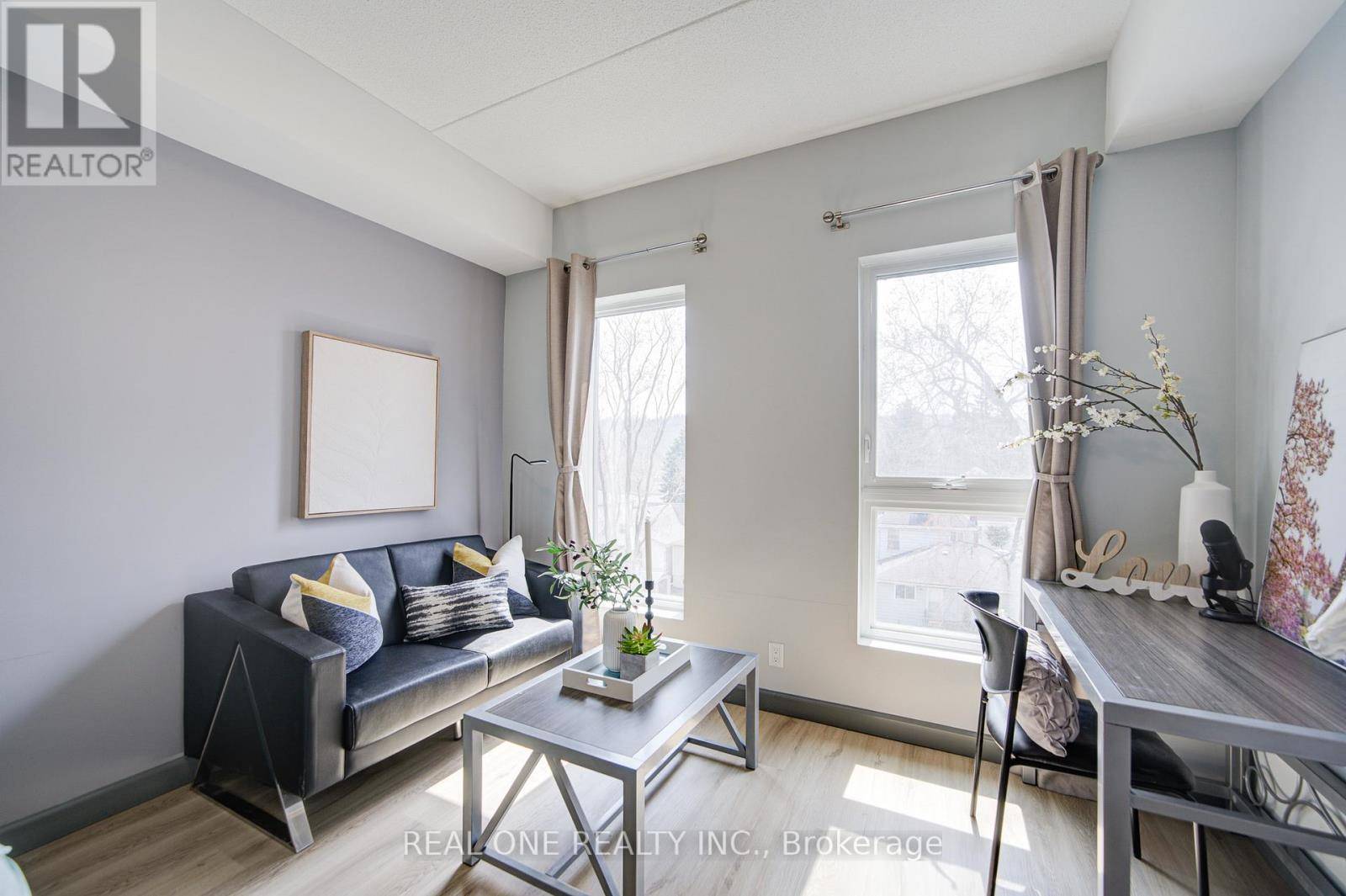 Hamilton (ainslie Wood), ON L8S3A1,77 Leland ST #420