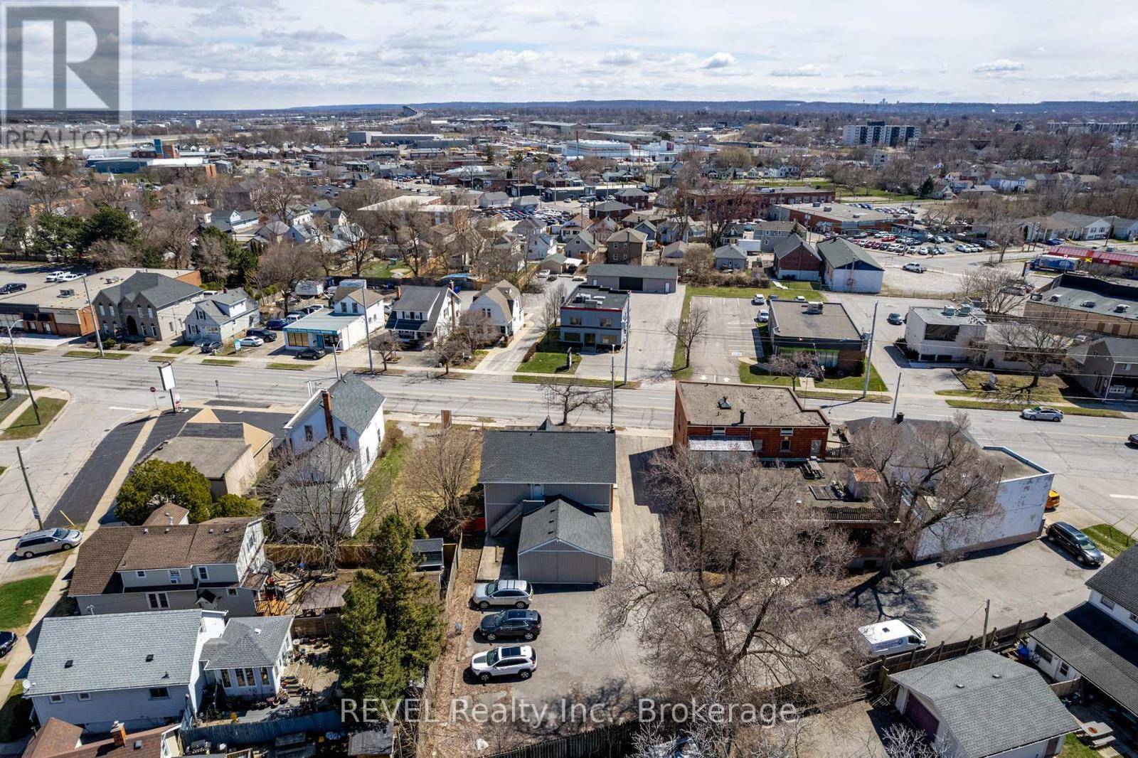 St. Catharines (downtown), ON L2R4L6,131 NIAGARA STREET