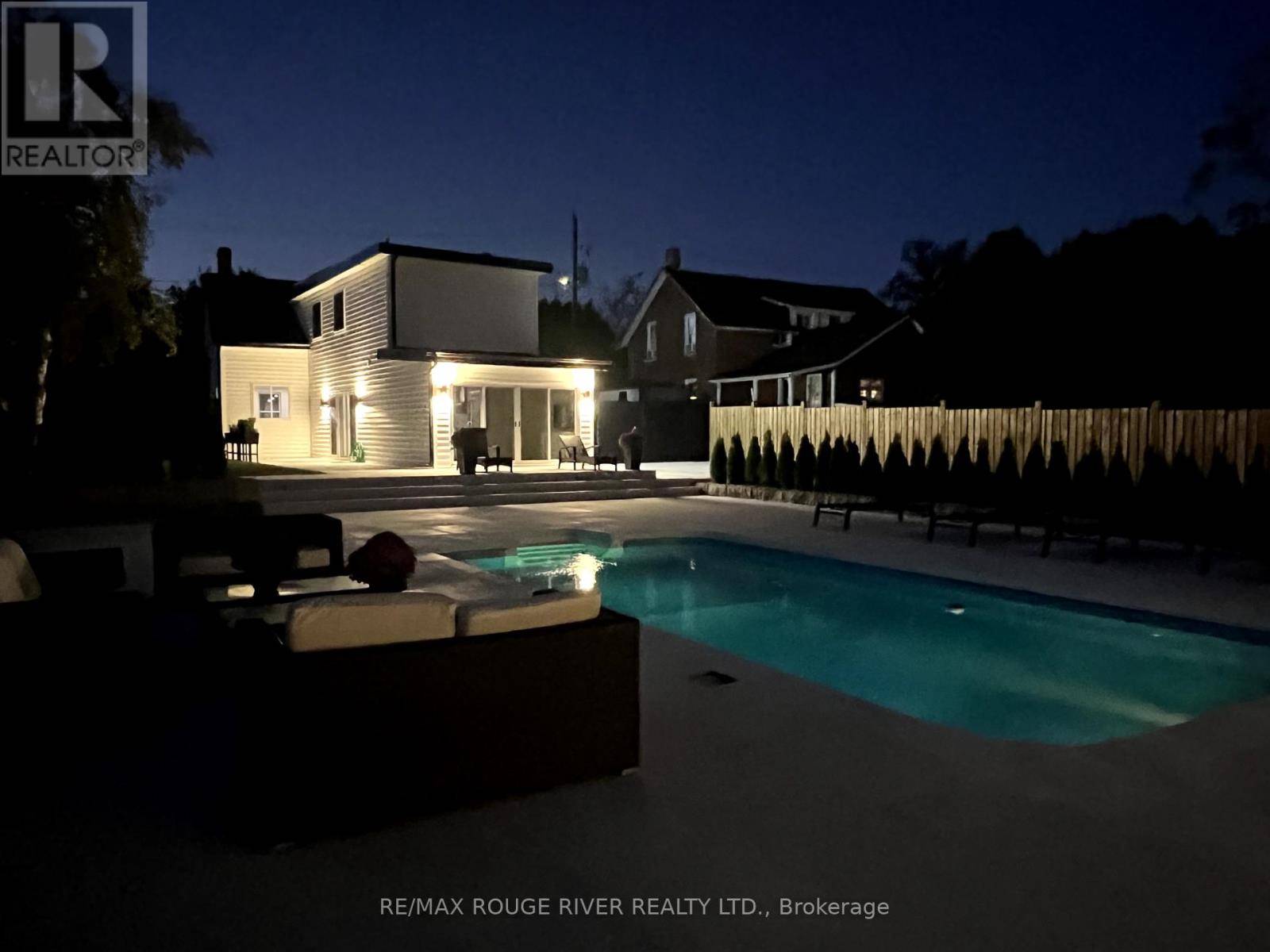 Cobourg, ON K9A2N6,375 KING STREET W