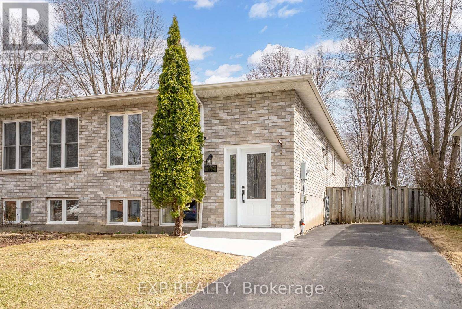 Cornwall, ON K6H7E6,122 GLEN OAKS COURT