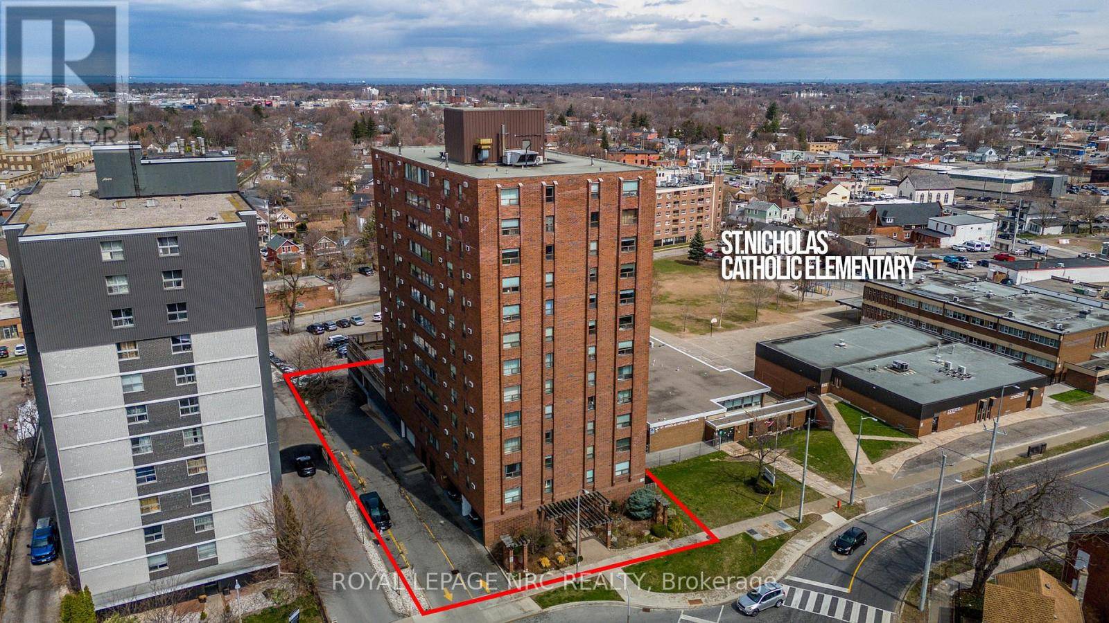 St. Catharines (downtown), ON L2R7L7,141 Church ST #1104