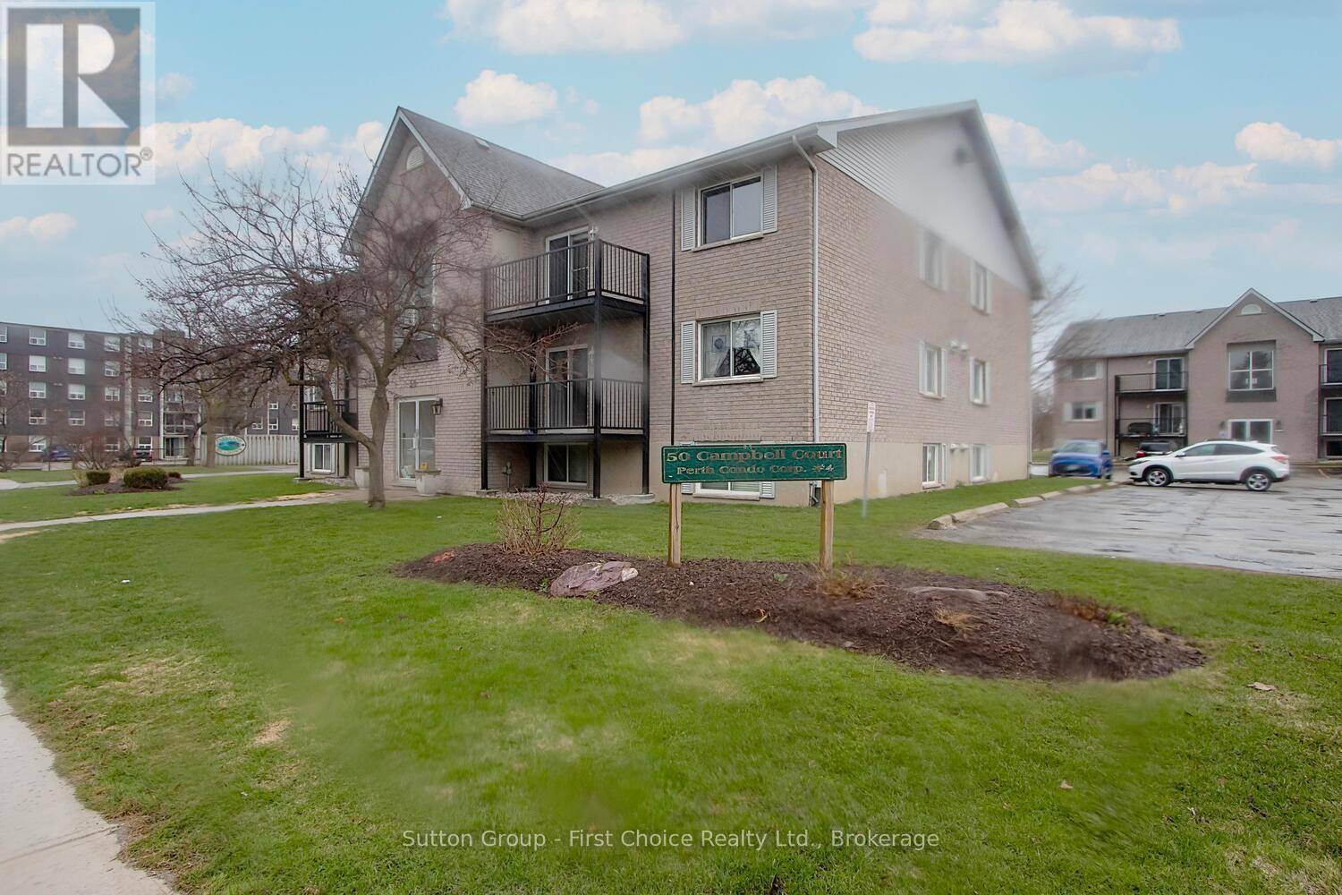 Stratford, ON N5A7T6,50 Campbell CT North #110