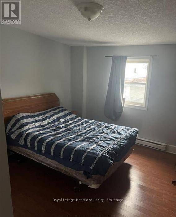 Central Huron (clinton), ON N0M1L0,84 ALBERT STREET