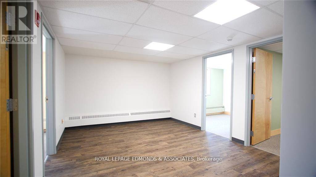 Pembroke, ON K8A3K2,315 PEMBROKE STREET E