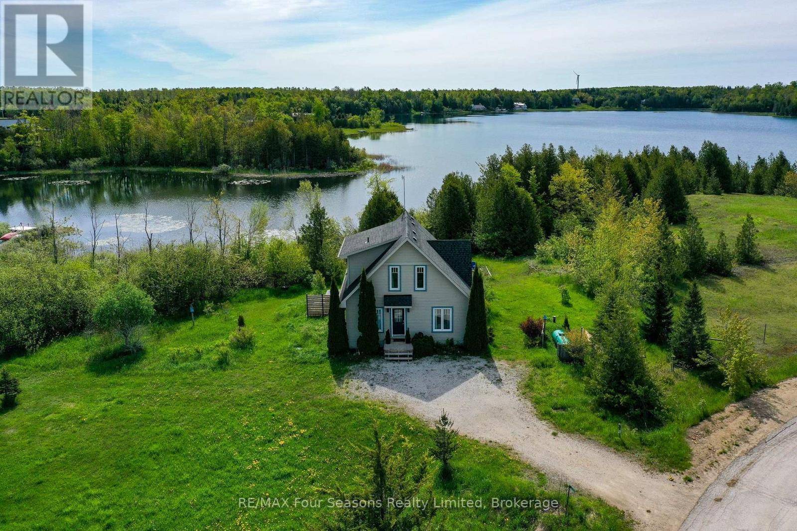 Grey Highlands, ON N0C1M0,139 YOUNG DRIVE