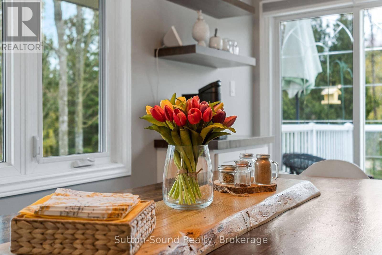 South Bruce Peninsula, ON N0H2G0,403 SIMCOE AVENUE