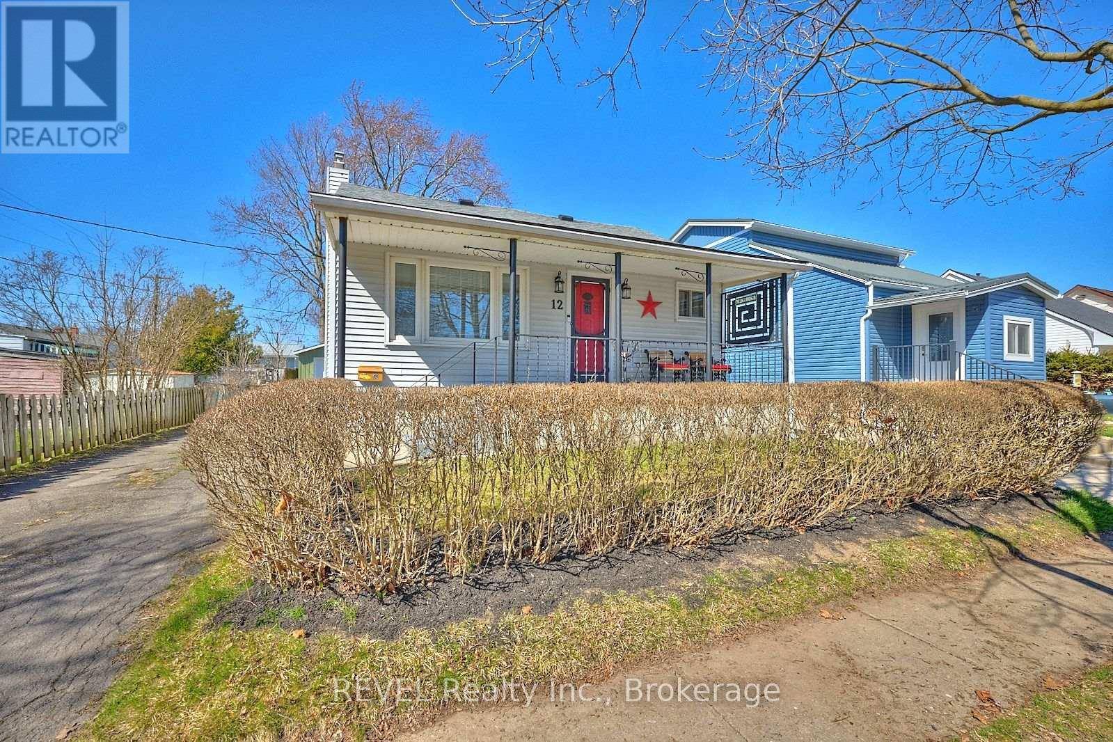 Welland (lincoln/crowland), ON L3B4Y1,12 EXETER AVENUE