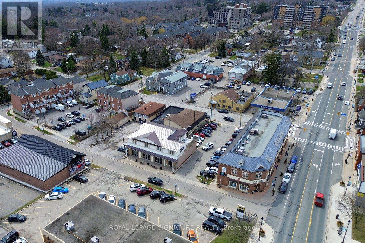 Hamilton (waterdown), ON L0R2H0,10 FRANKLIN STREET