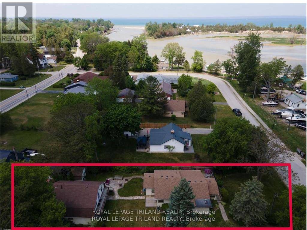 Lambton Shores (port Franks), ON N0M2L0,7575 BIDDULPH STREET