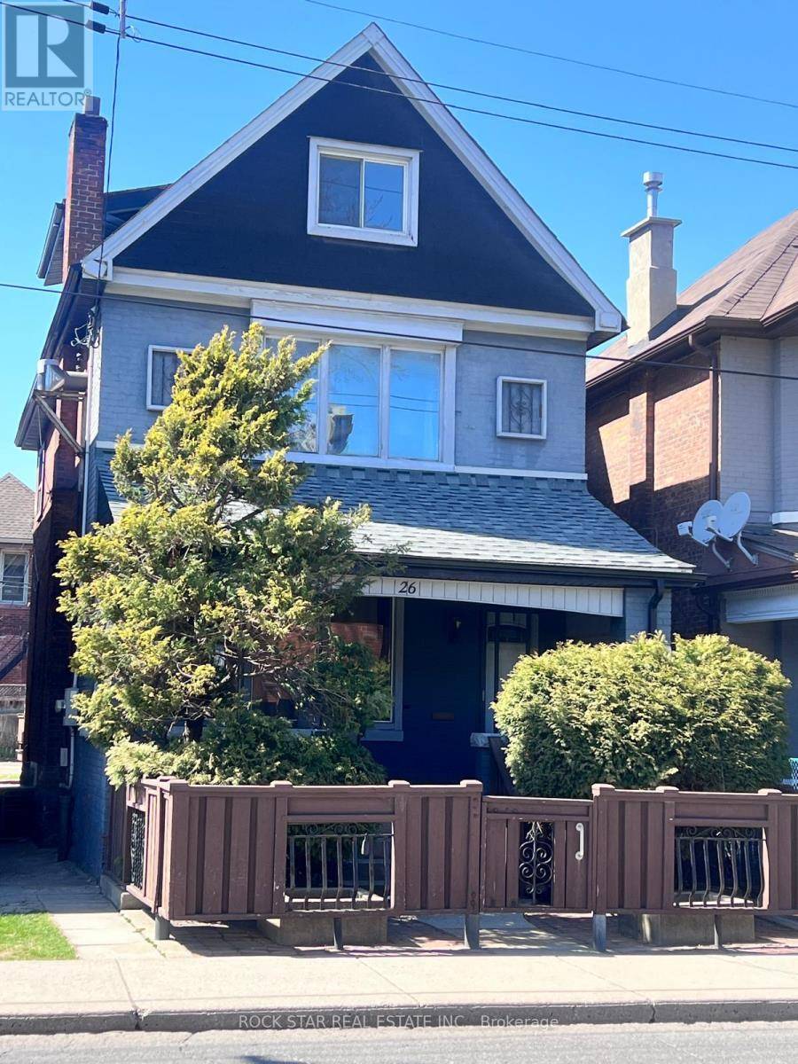 Hamilton (landsdale), ON L8N2Y3,26 Wentworth ST South #Upper