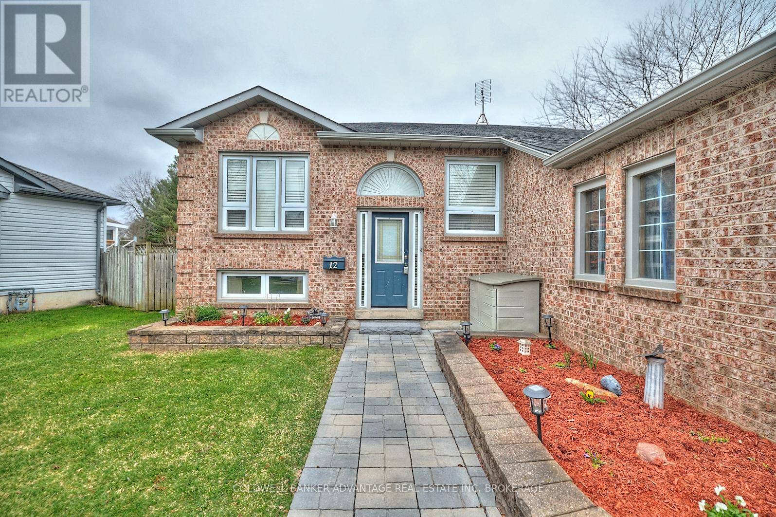 Pelham (fonthill), ON L0S1E4,12 WOODSIDE SQUARE