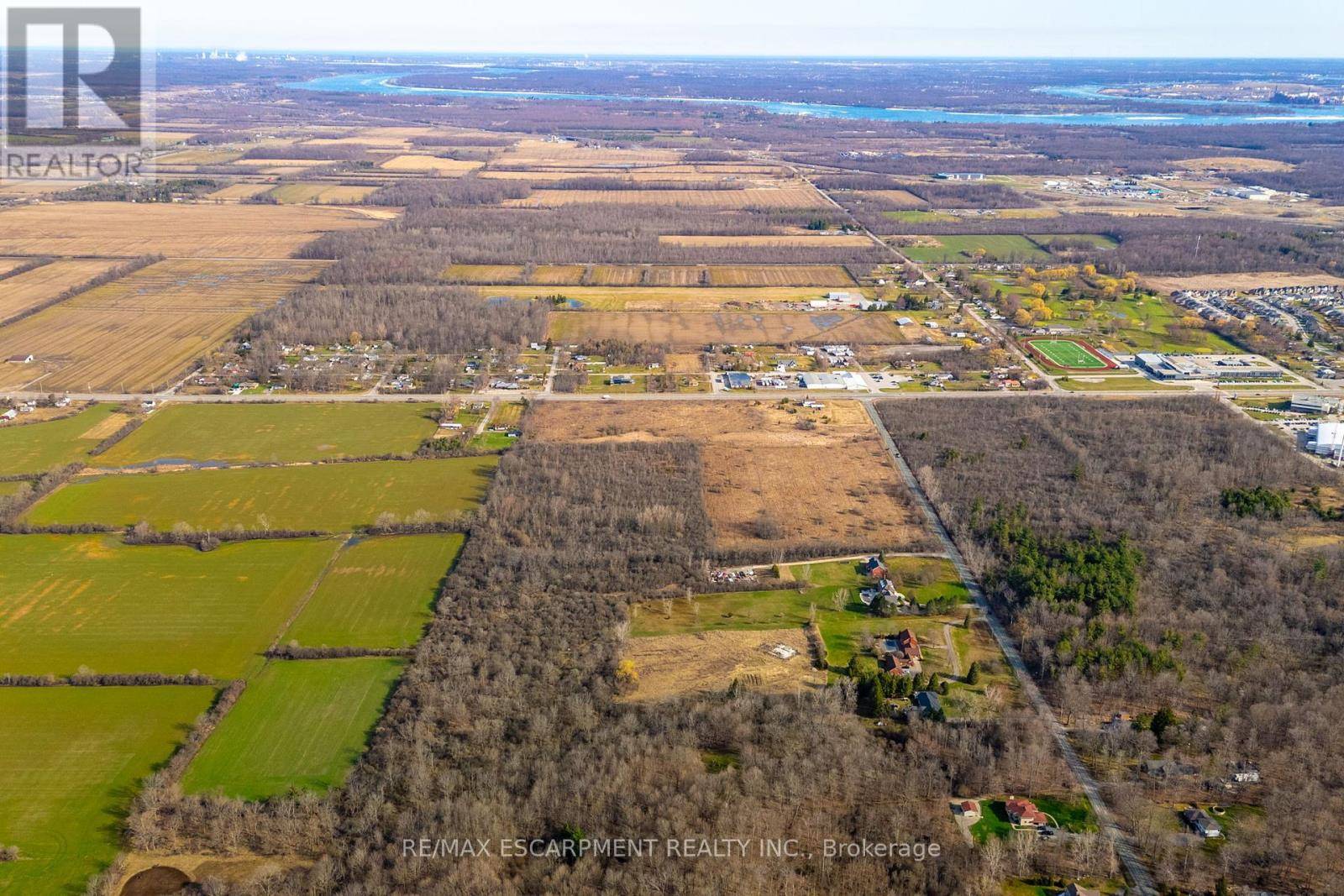 Fort Erie (crescent Park), ON L2A5M4,N/A GARRISON ROAD
