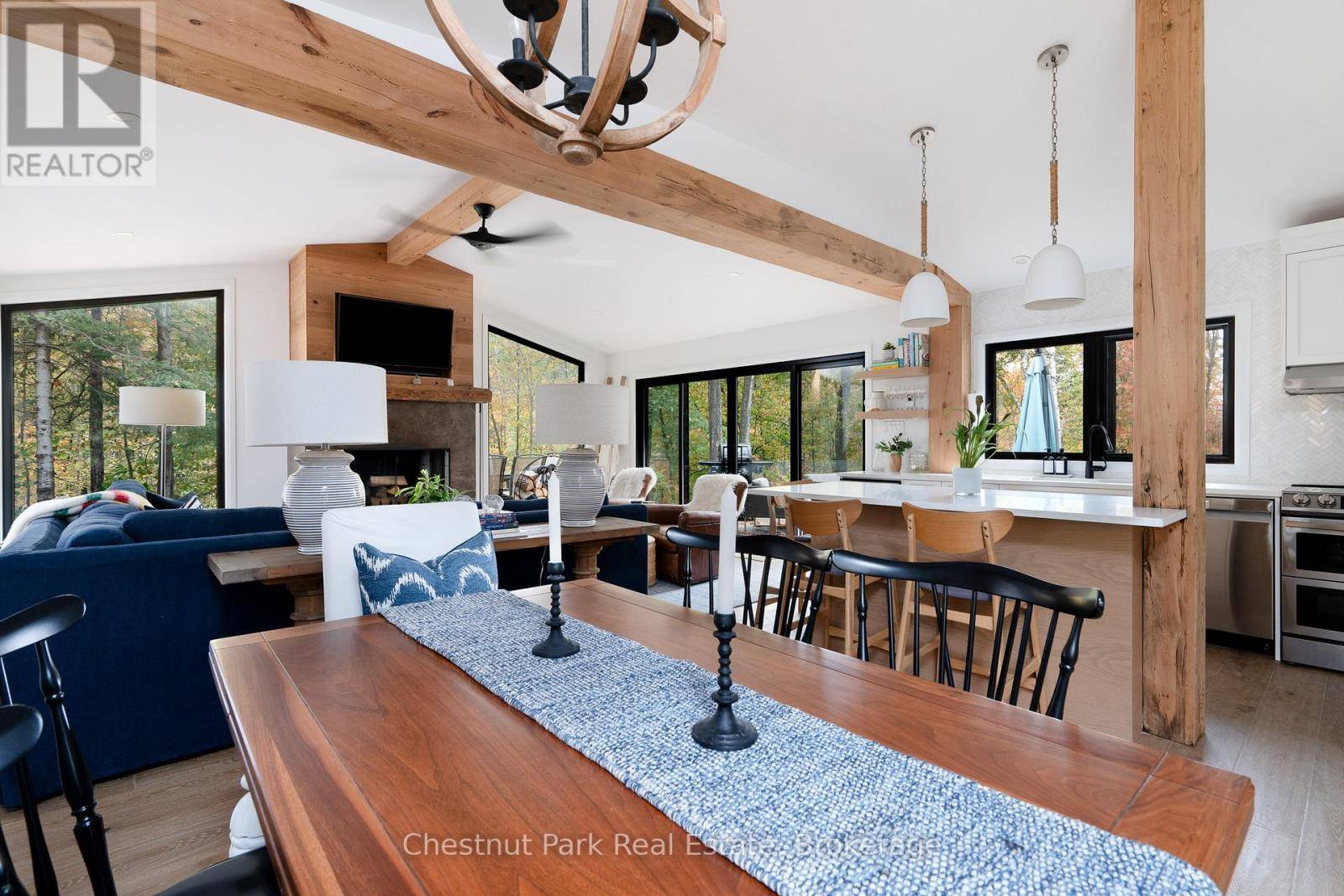 Blue Mountains, ON L9Y0R6,200 NORTHMOUNT CRESCENT