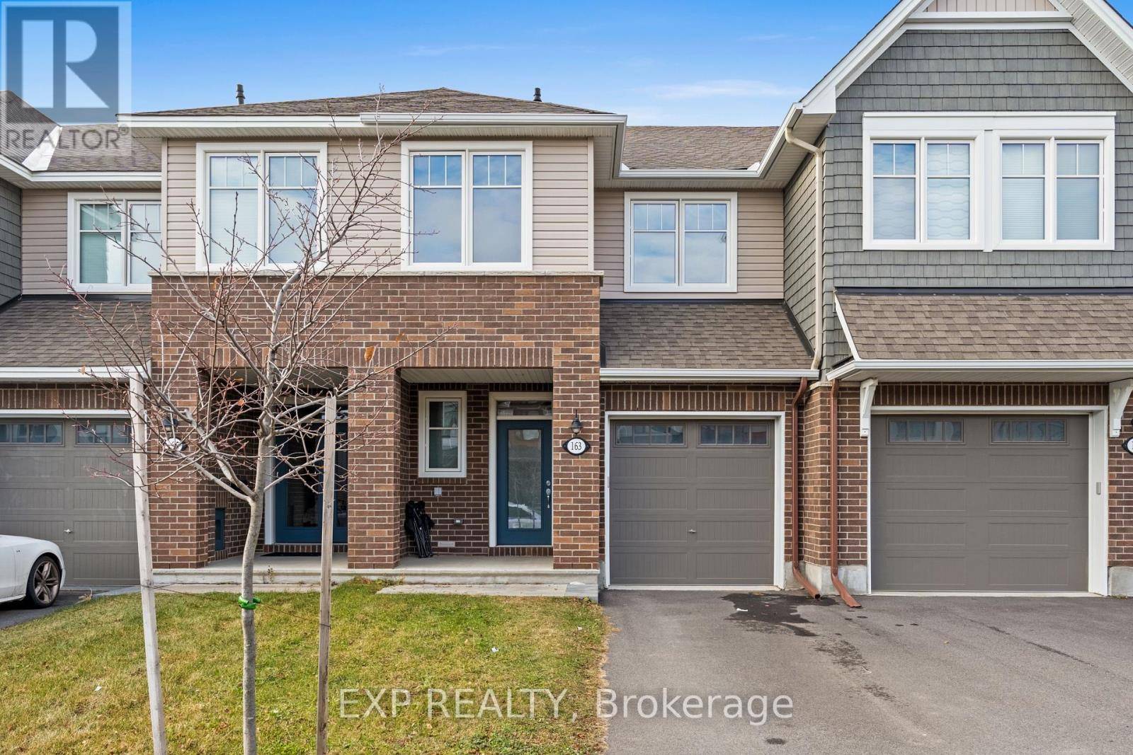 Ottawa, ON K1T3V9,163 ANGELONIA CRESCENT
