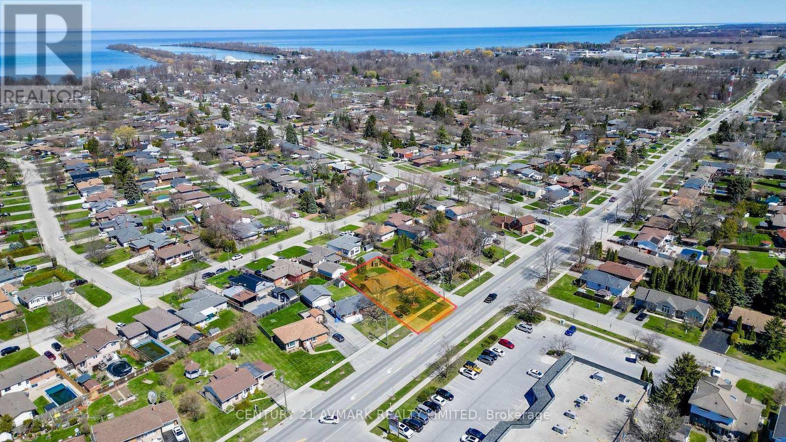 St. Catharines (lakeshore), ON L2M1R9,273 LAKESHORE ROAD