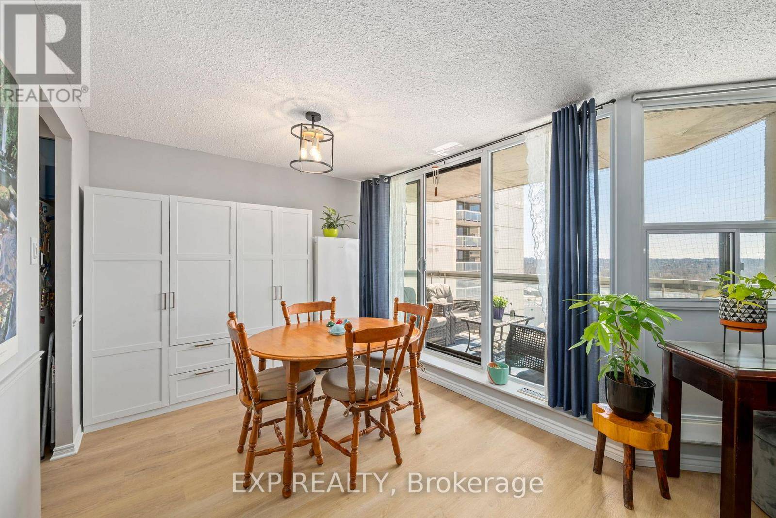 London East (east K), ON N6B3N3,363 COLBORNE ST #1705