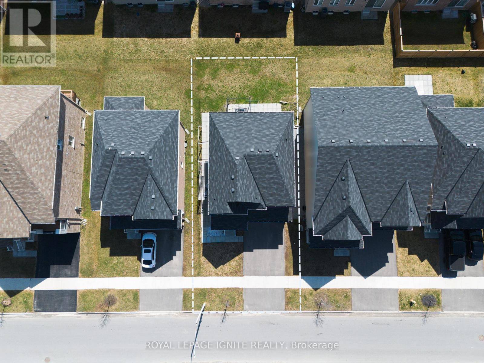 Thorold (hurricane/merrittville), ON L3B0G4,45 ALEXANDRA DRIVE
