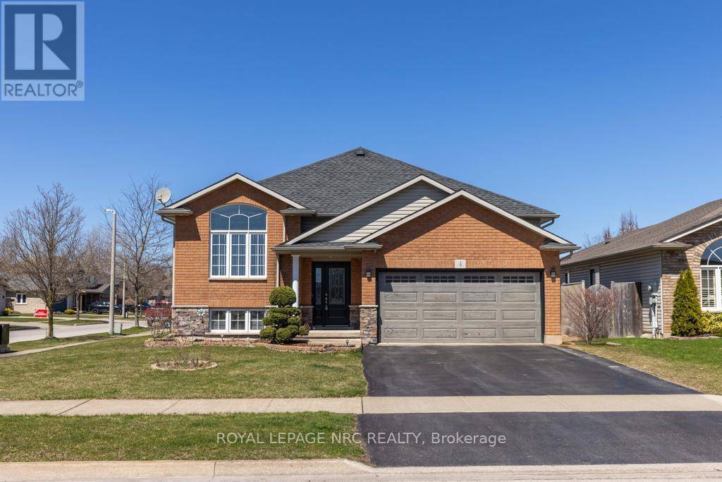 Welland (west Welland), ON L3C7J9,4 AUTUMN CRESCENT