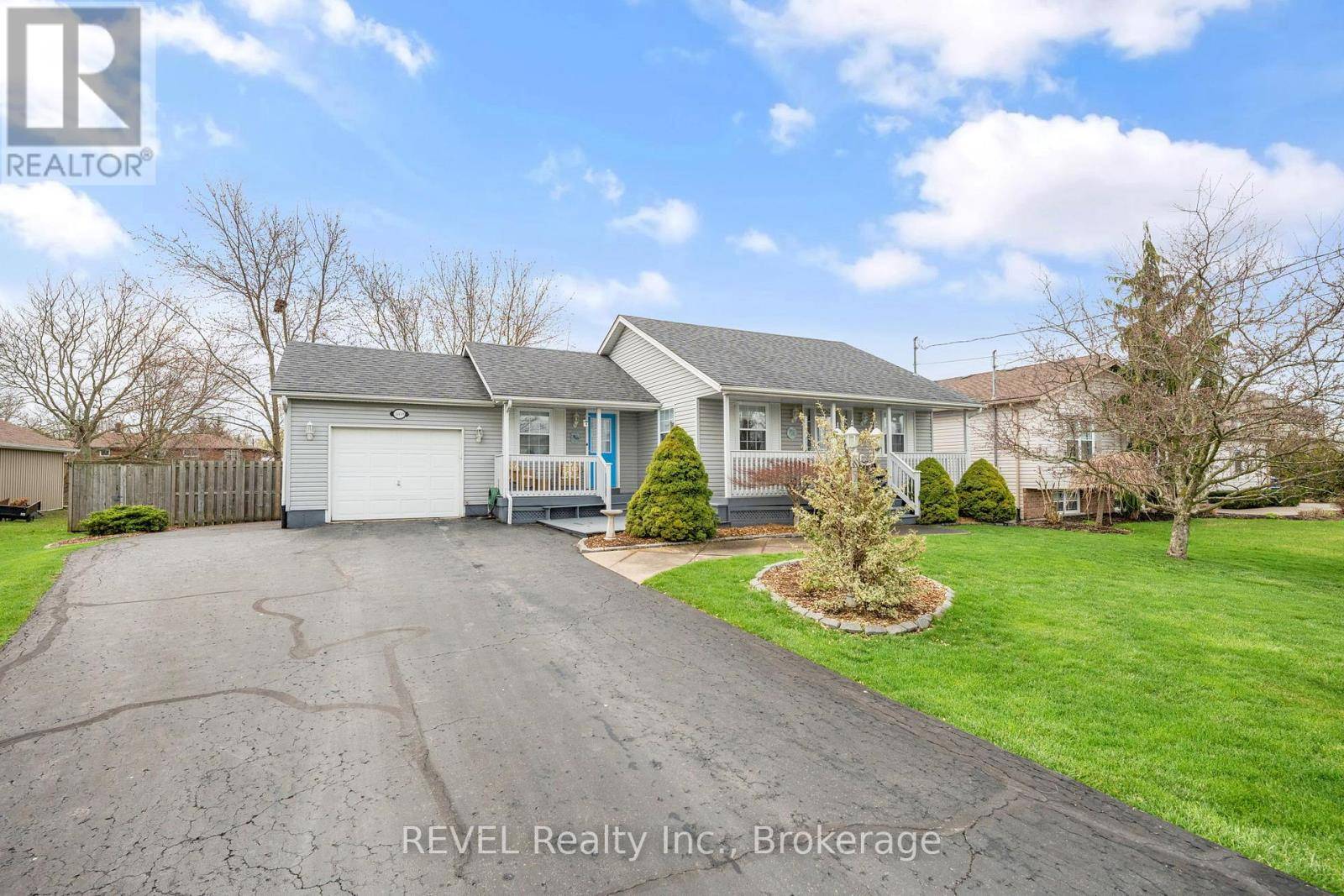 Fort Erie (ridgeway), ON L0S1N0,3859 PEARL STREET