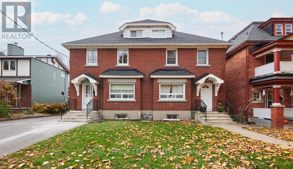 Ottawa, ON K1Y2G1,128 BAYSWATER AVENUE