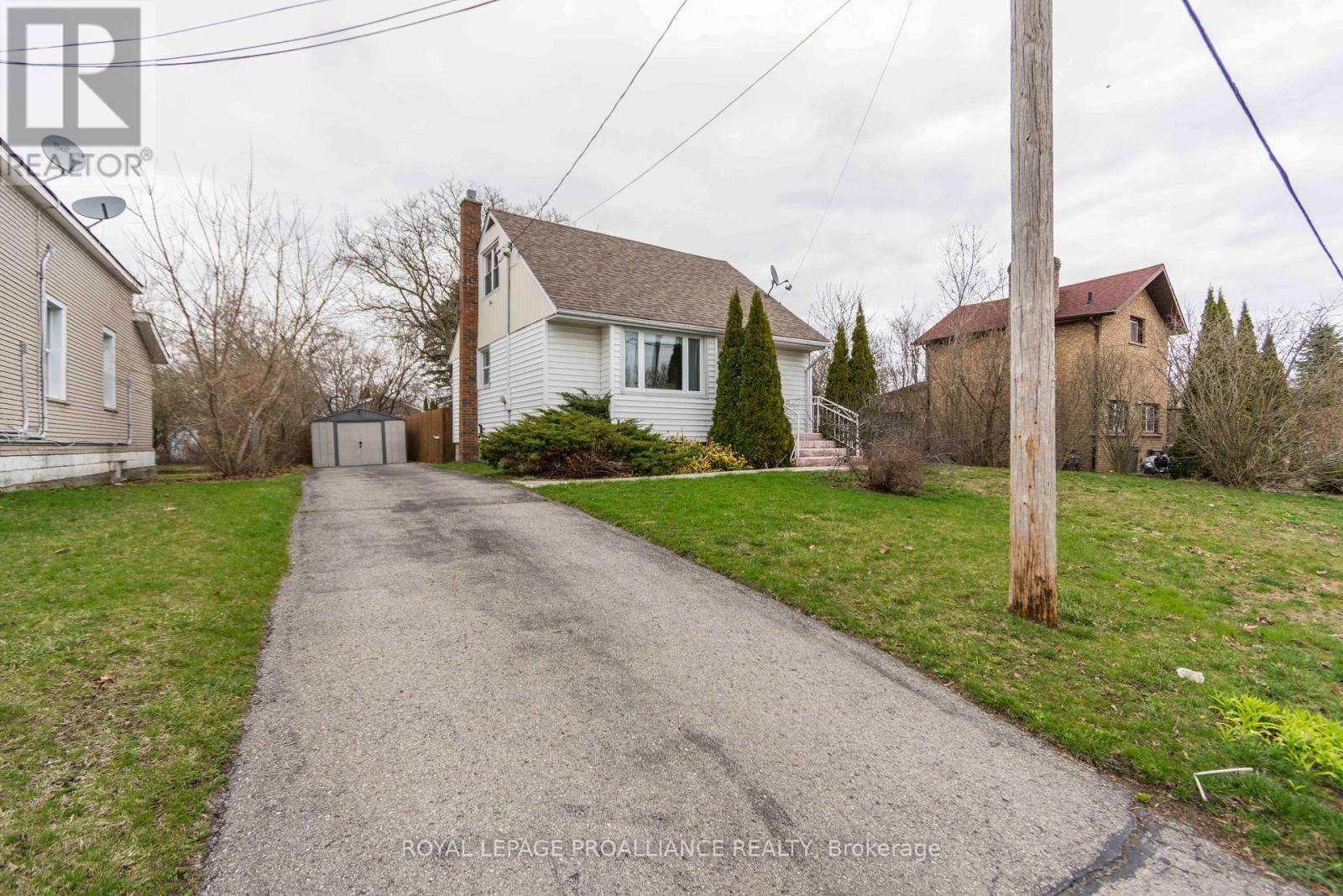 Quinte West (trenton Ward), ON K8V2K3,65 LEOPOLD STREET