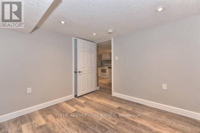 London East (east G), ON N5W3H6,870 QUEENS AVENUE