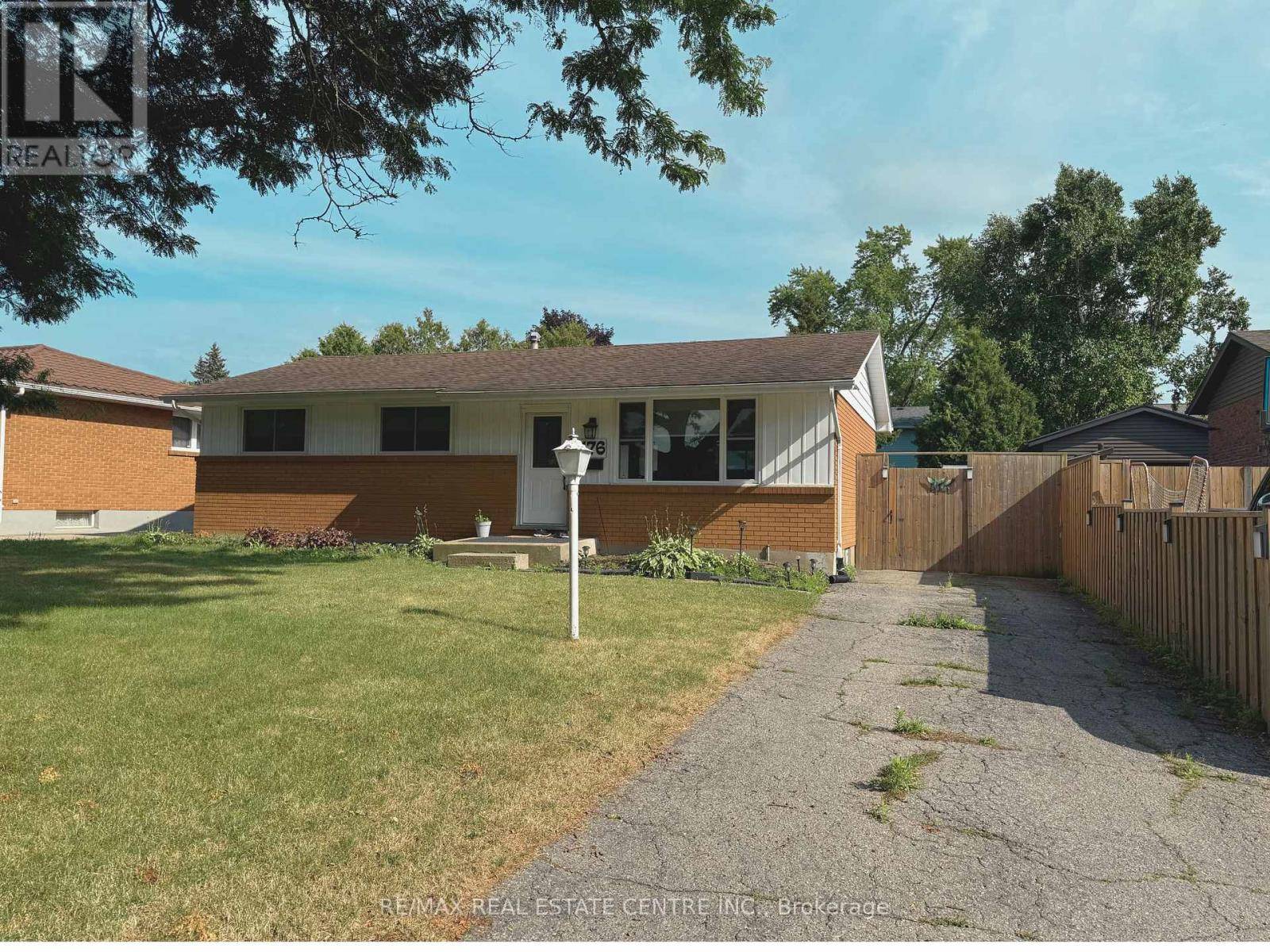 London East (east I), ON N5V1J7,176 Wellesley CRES ##Lower