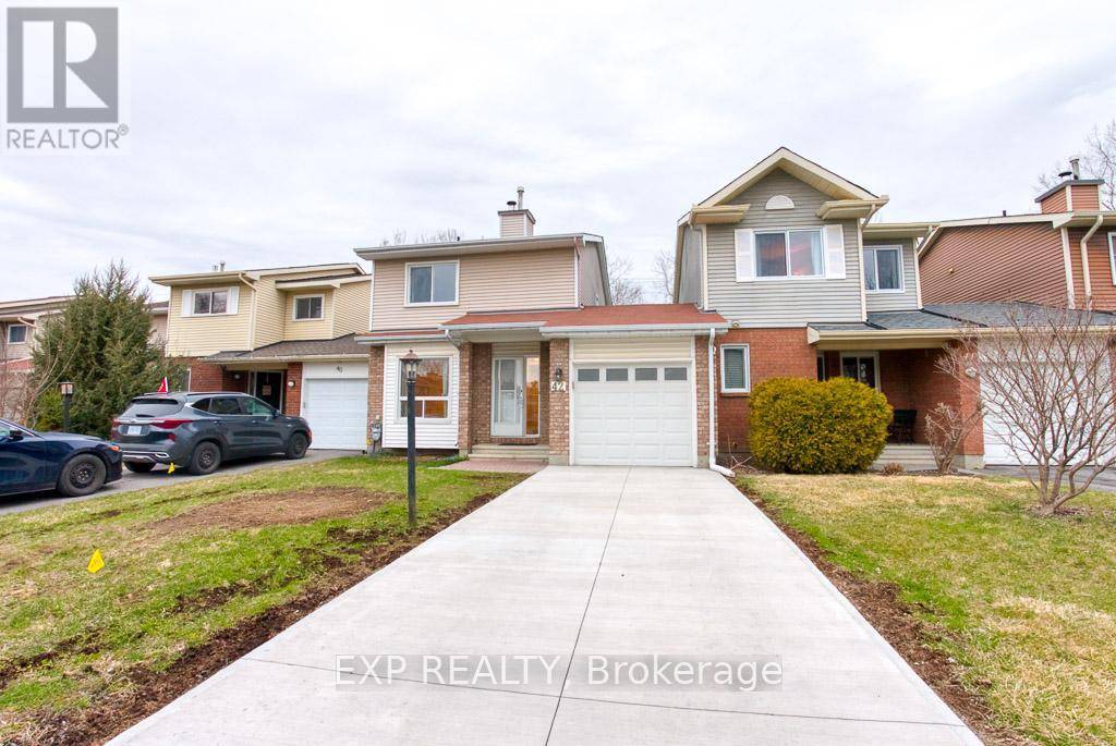 Ottawa, ON K2G4W5,42 FAIR OAKS CRESCENT E