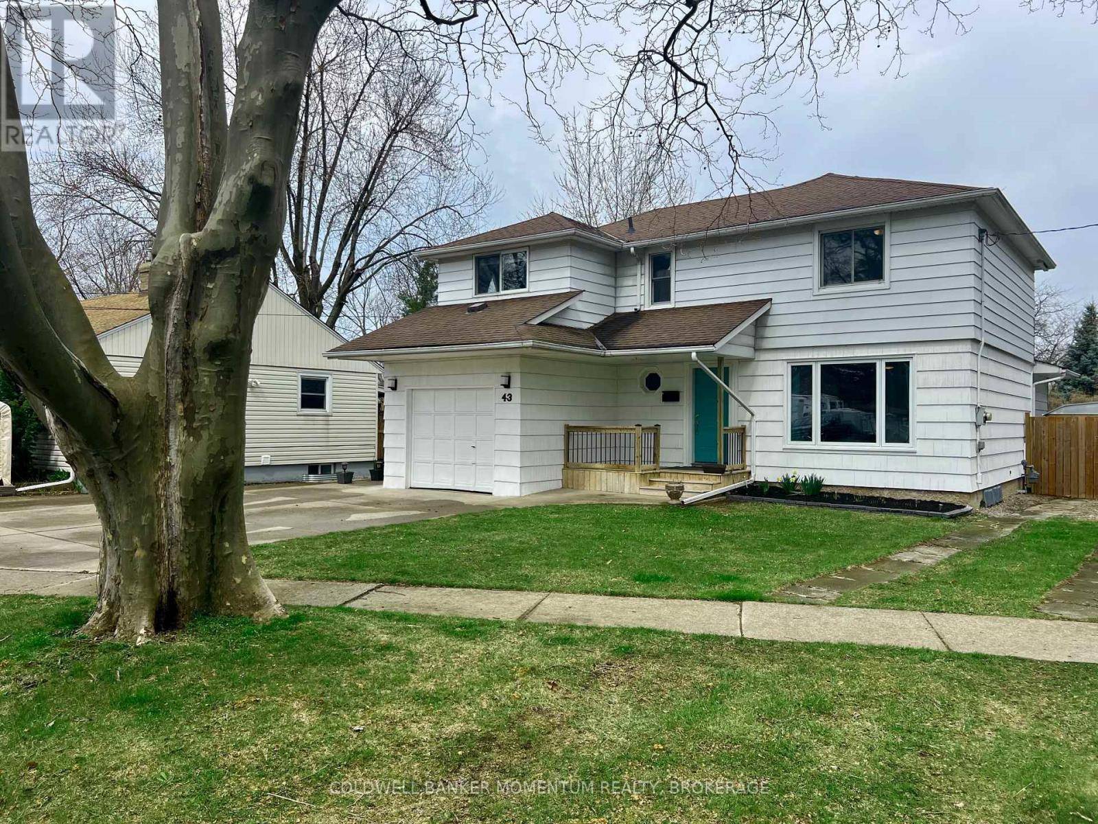 St. Catharines (bunting/linwell), ON L2M2L6,43 BEAMER AVENUE