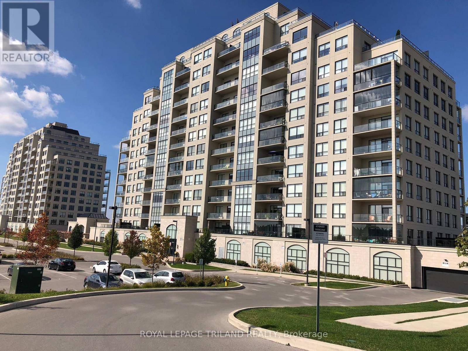 London North (north R), ON N6G0W6,240 VILLAGEWALK BLVD #607