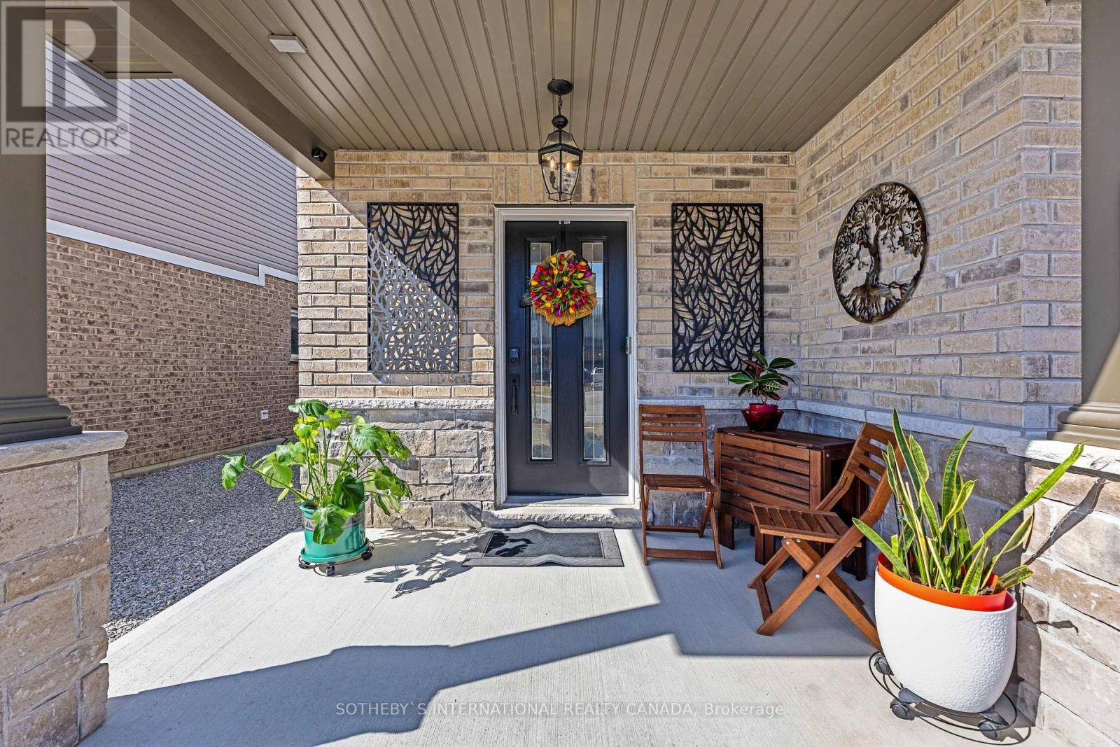 Welland (coyle Creek), ON L3C0G6,69 CROW STREET