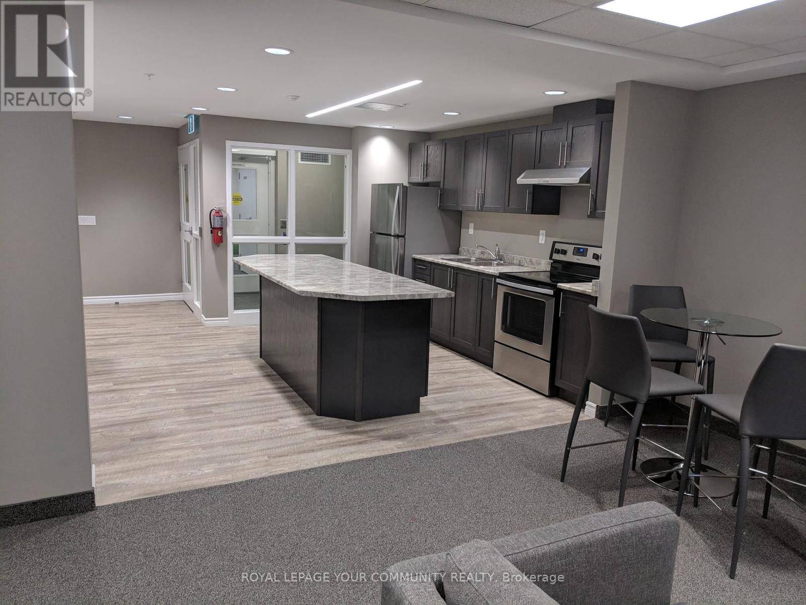 Guelph (pineridge/westminster Woods), ON N1L0P9,7 Kay CRES #612