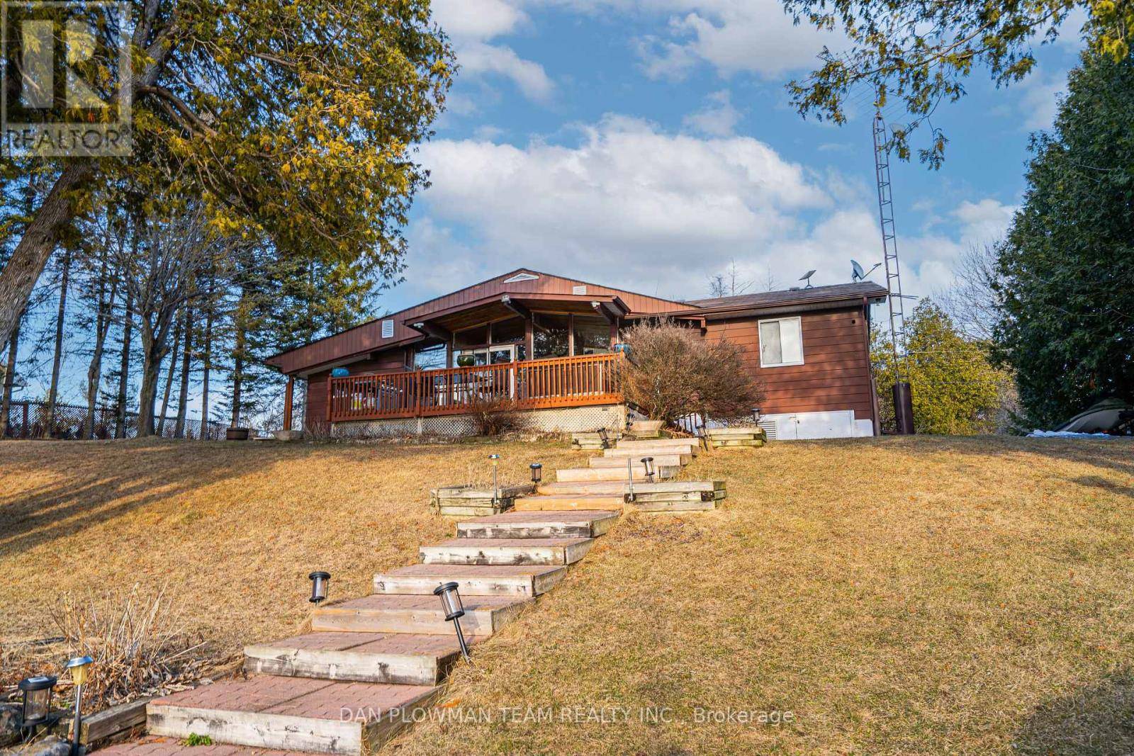Trent Hills, ON L0L1Z0,275 MUSKIE MILE LANE