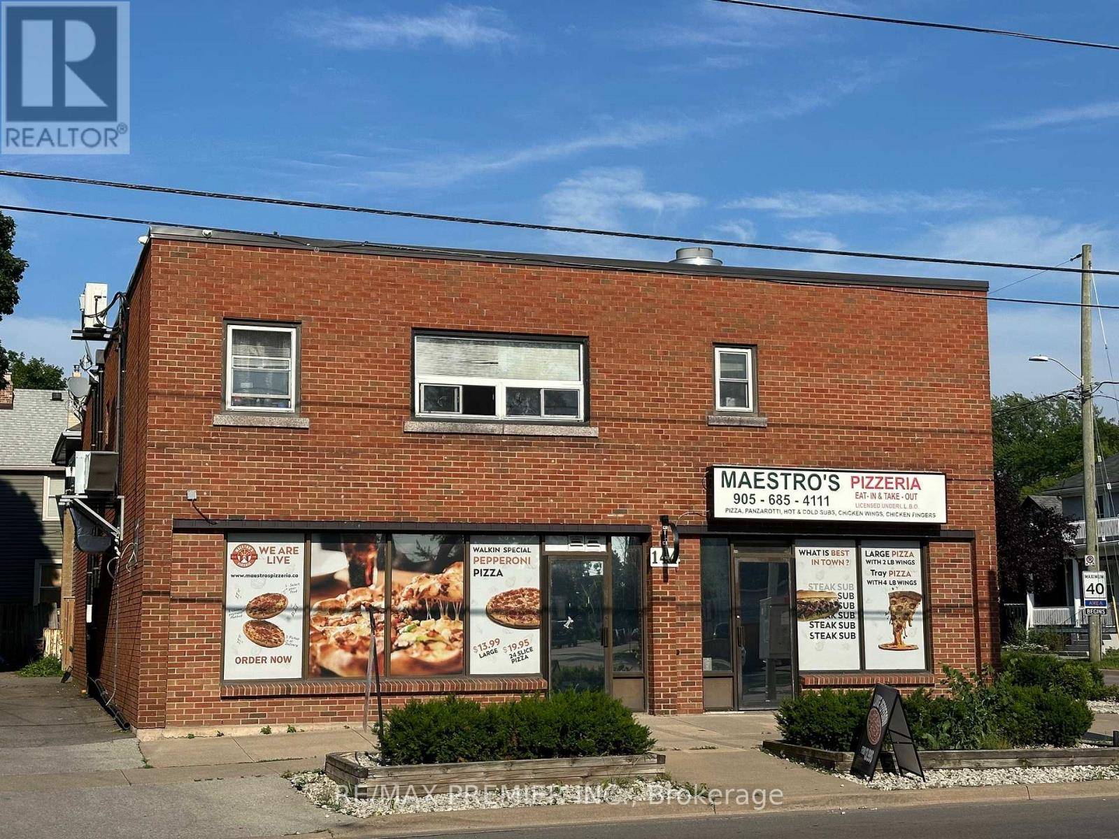 St. Catharines (downtown), ON L2R5Y3,144 LAKE STREET