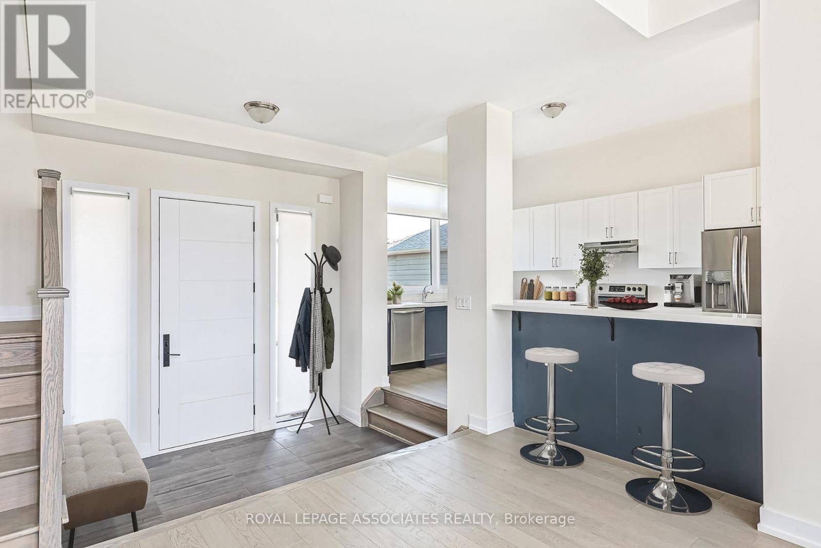 Blue Mountains, ON L9Y5J6,111 CATTAIL CRESCENT