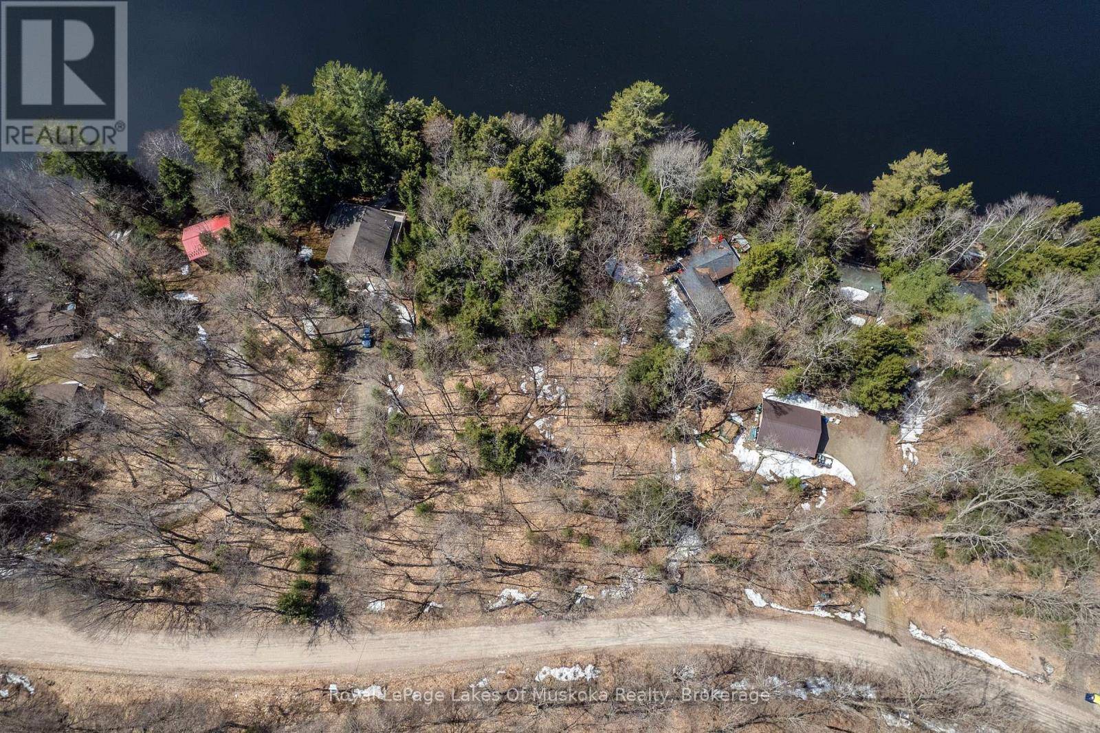 Bracebridge (oakley), ON P1L1X1,0 BIRD LAKE ROAD
