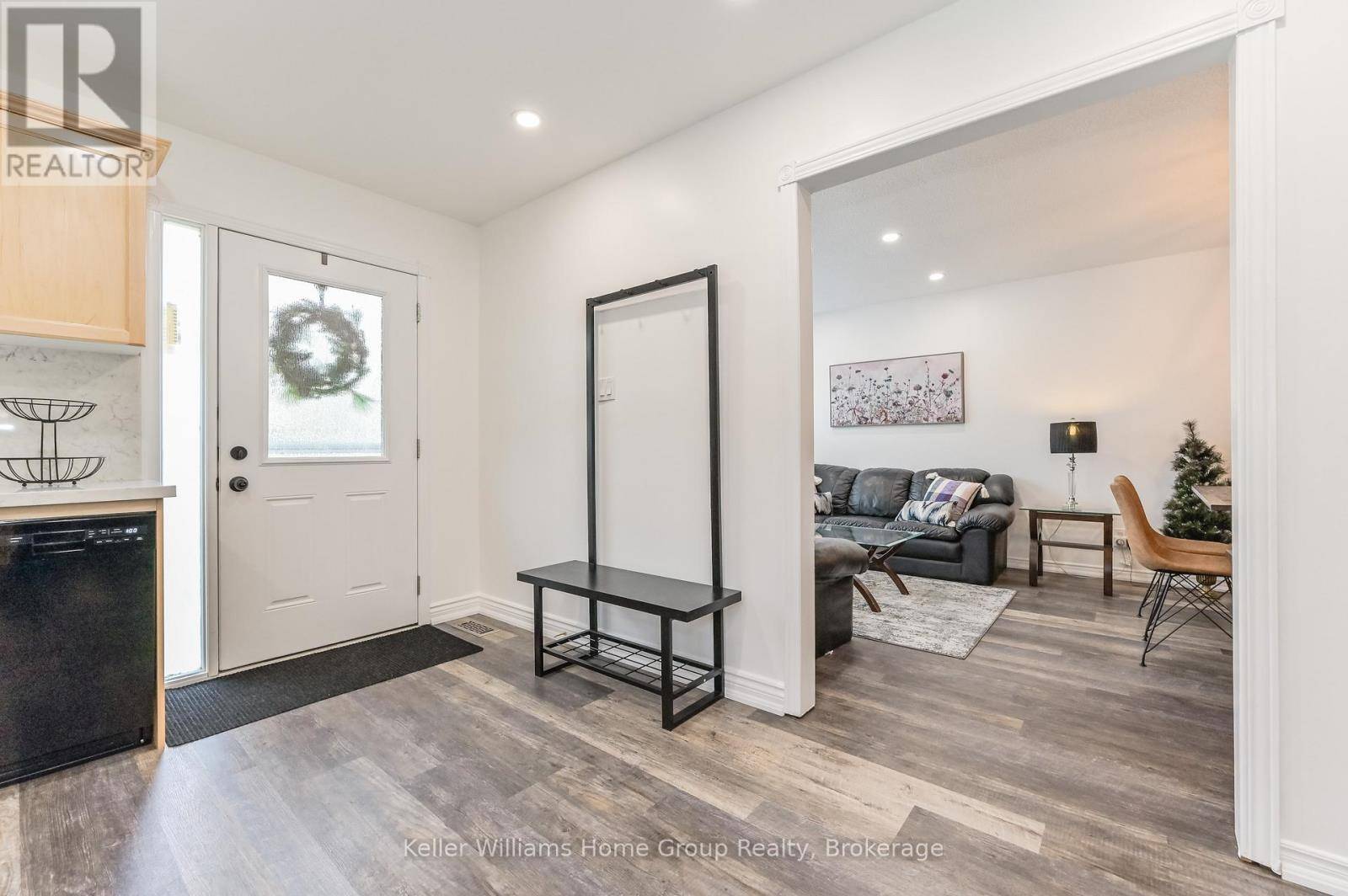 Guelph (willow West/sugarbush/west Acres), ON N1H7B3,373 WEST ACRES DRIVE