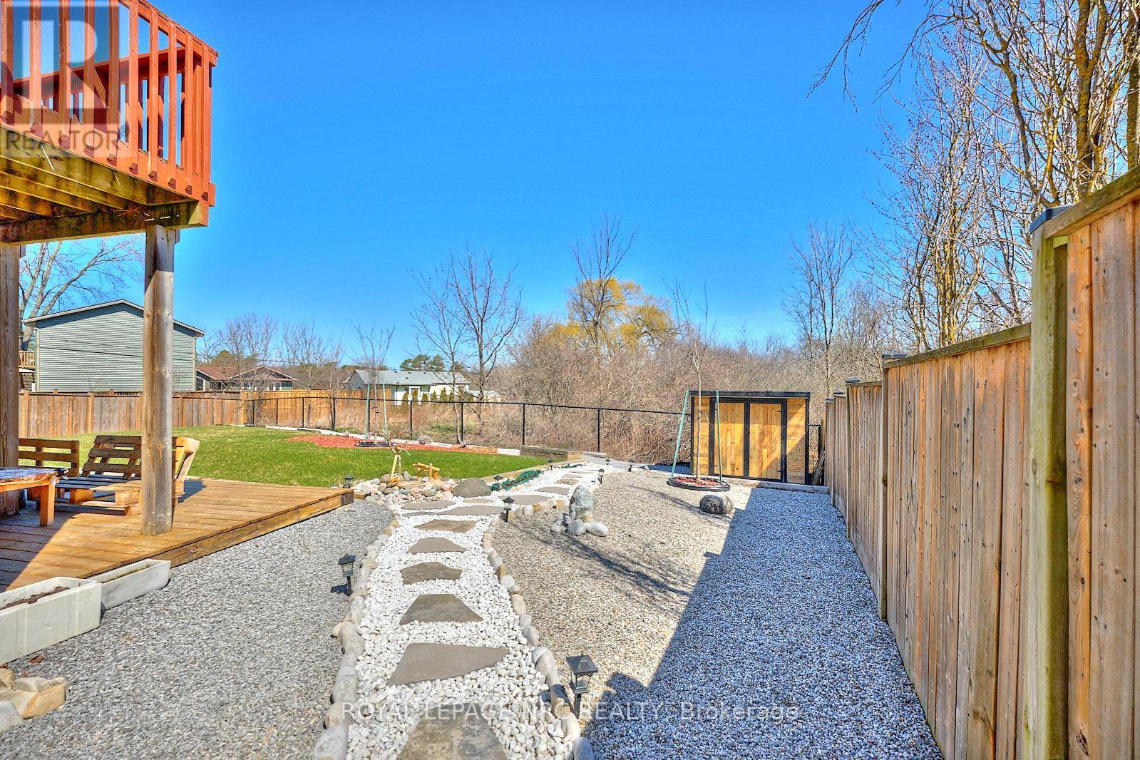 Niagara Falls (lyons Creek), ON L2G0E6,8913 TALLGRASS AVENUE